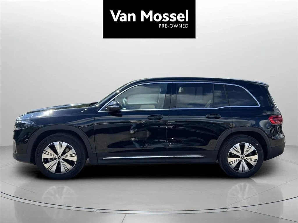 Mercedes-Benz-EQB-image-7