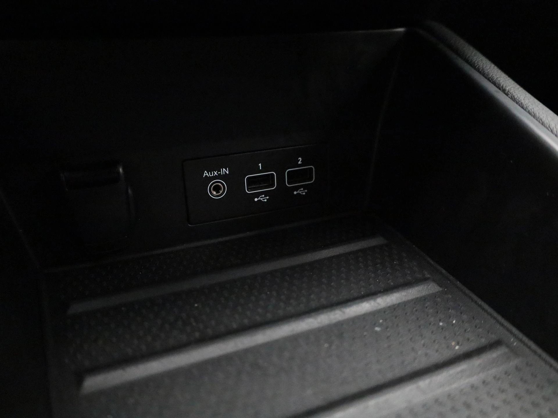 Renault-Captur-image-24