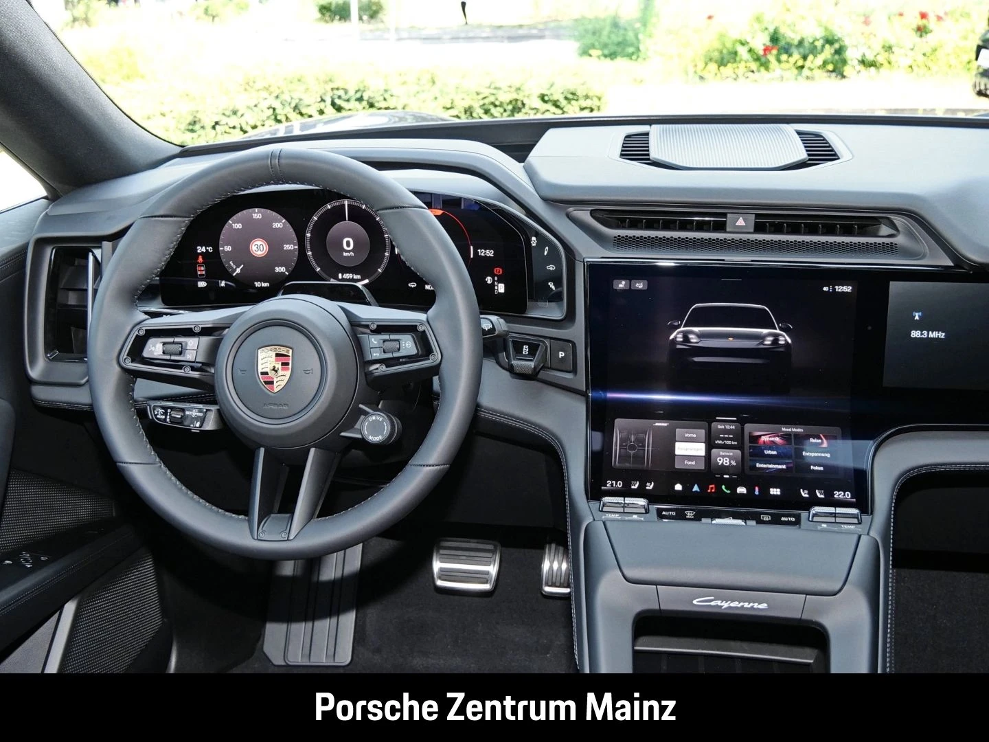 Porsche-Cayenne-image-20