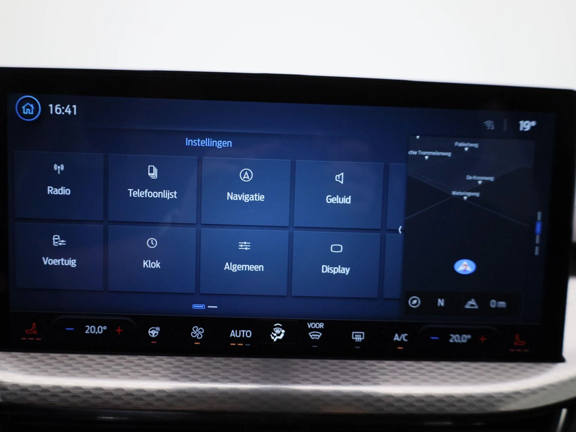 Ford-Kuga-image-17