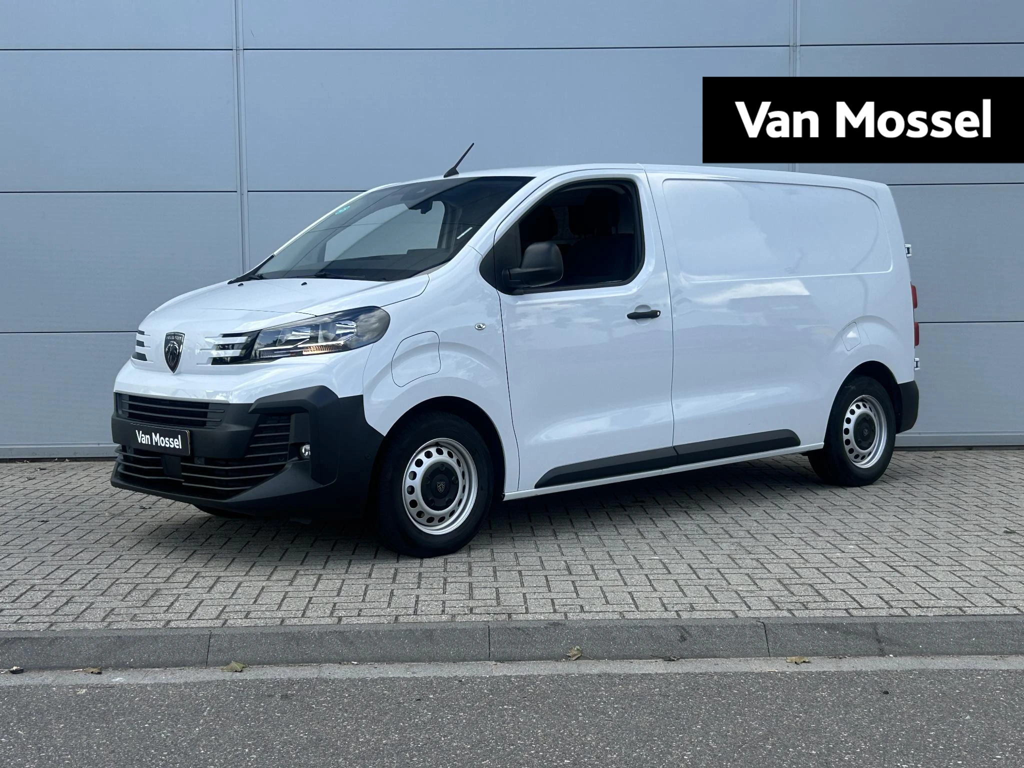 Peugeot-e-Expert-image-0