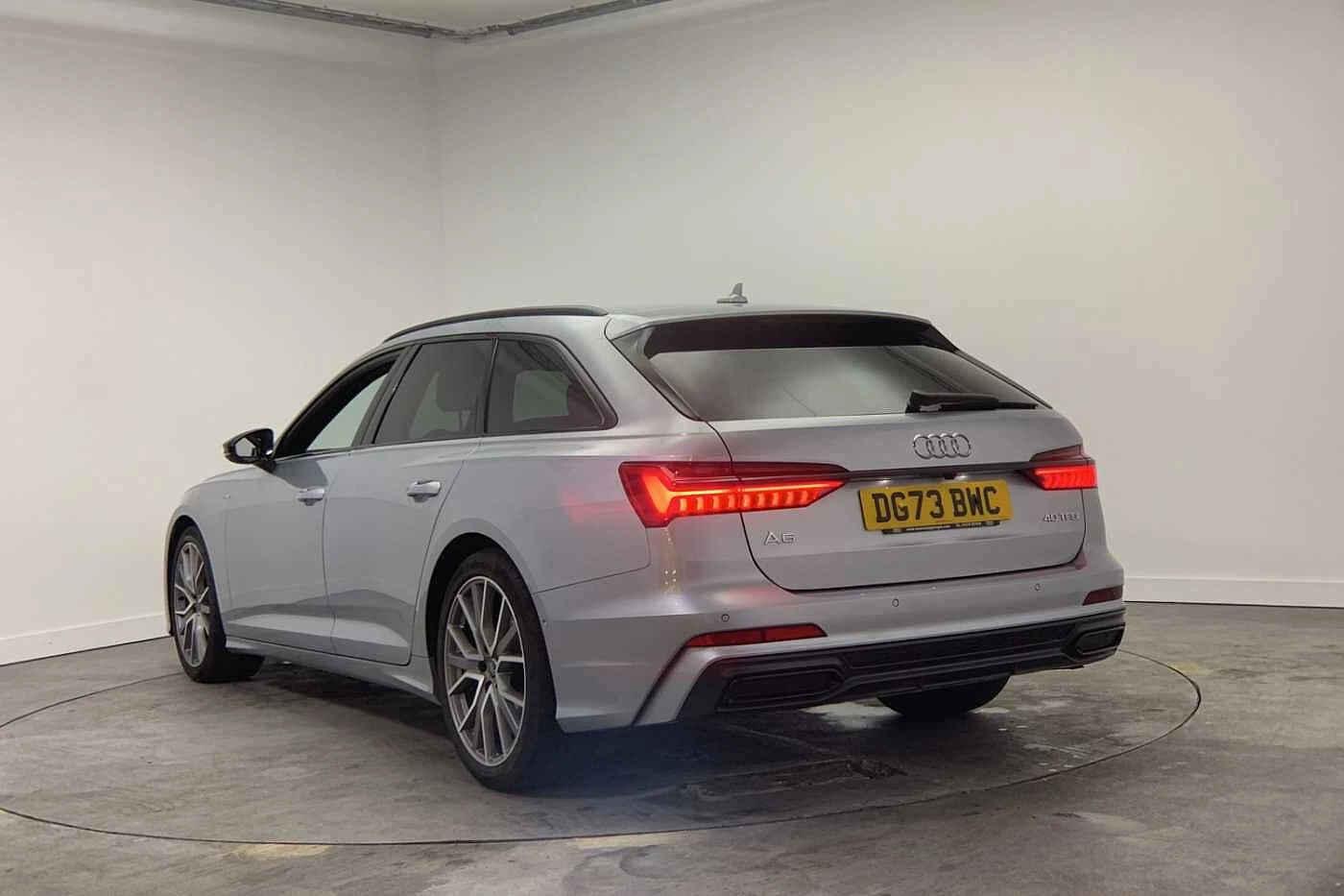 Audi-A6-image-2