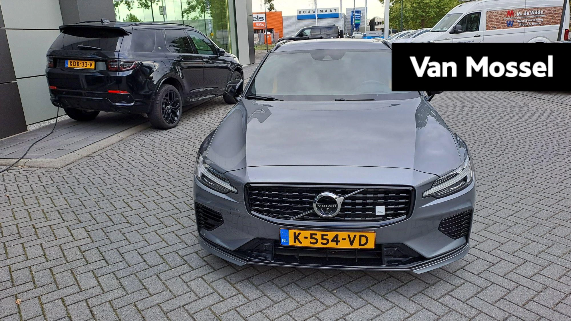 Volvo-V60-image-0