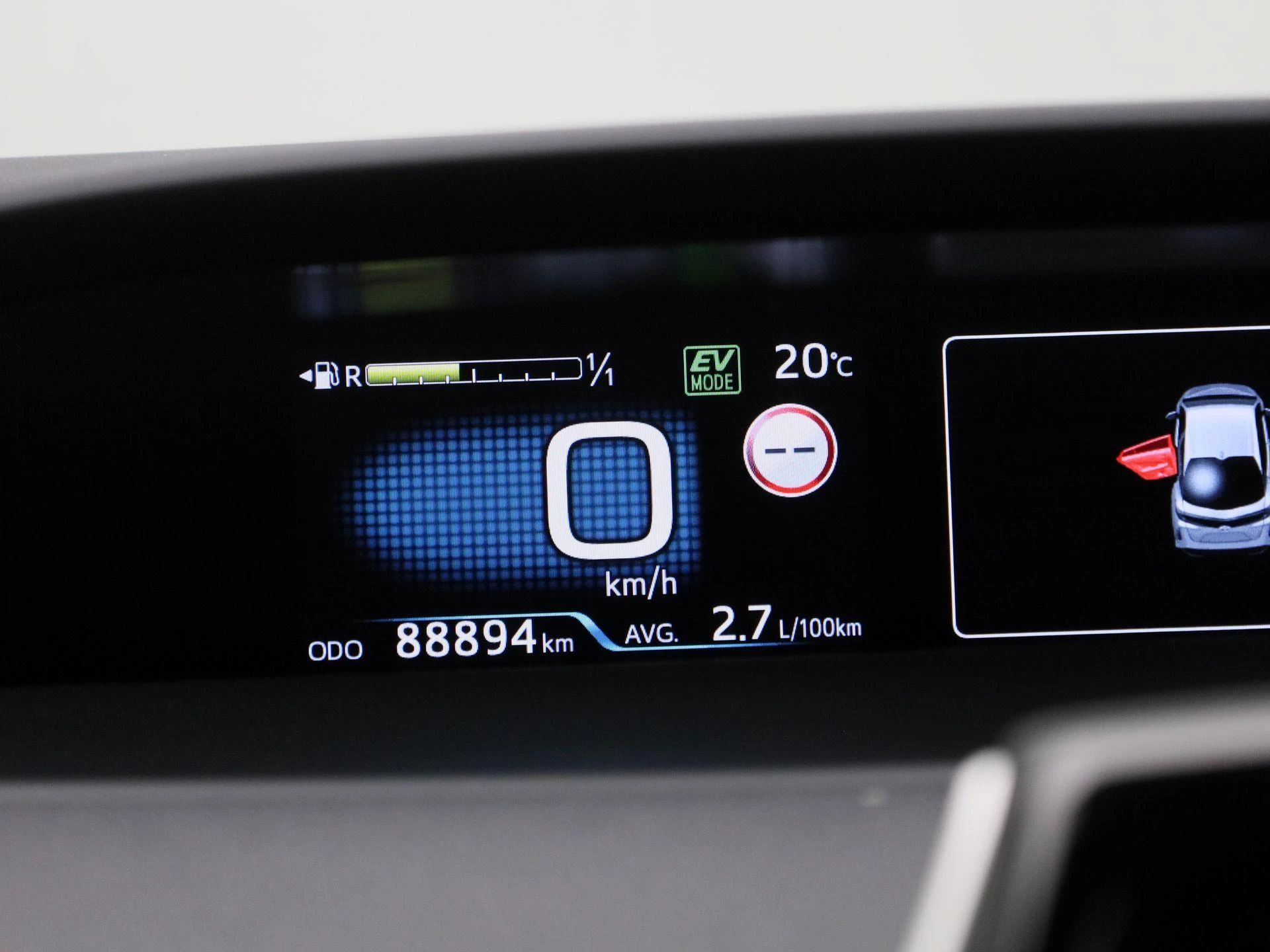 Toyota-Prius-image-7