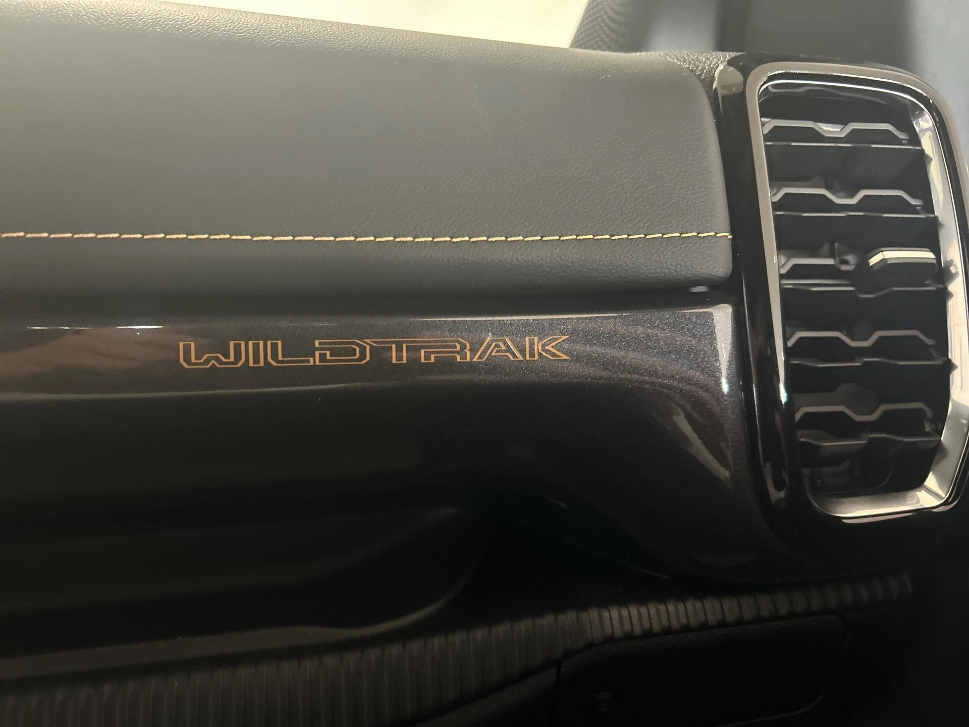 Ford Ranger Wildtrak - 360 view - trekhaak - Adaptive Cruise