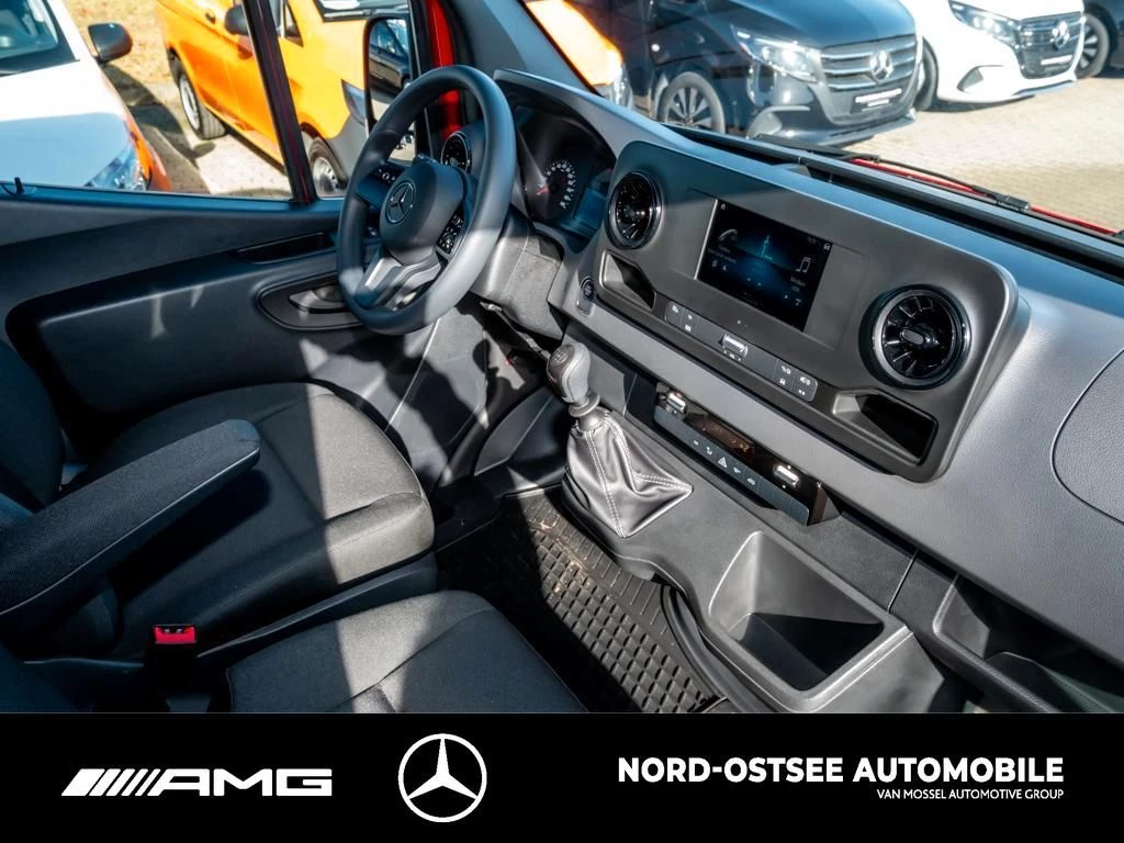 Mercedes-Benz Sprinter 315 L2H2 KLIMA 6 GANG KAMERA NAVI DAB