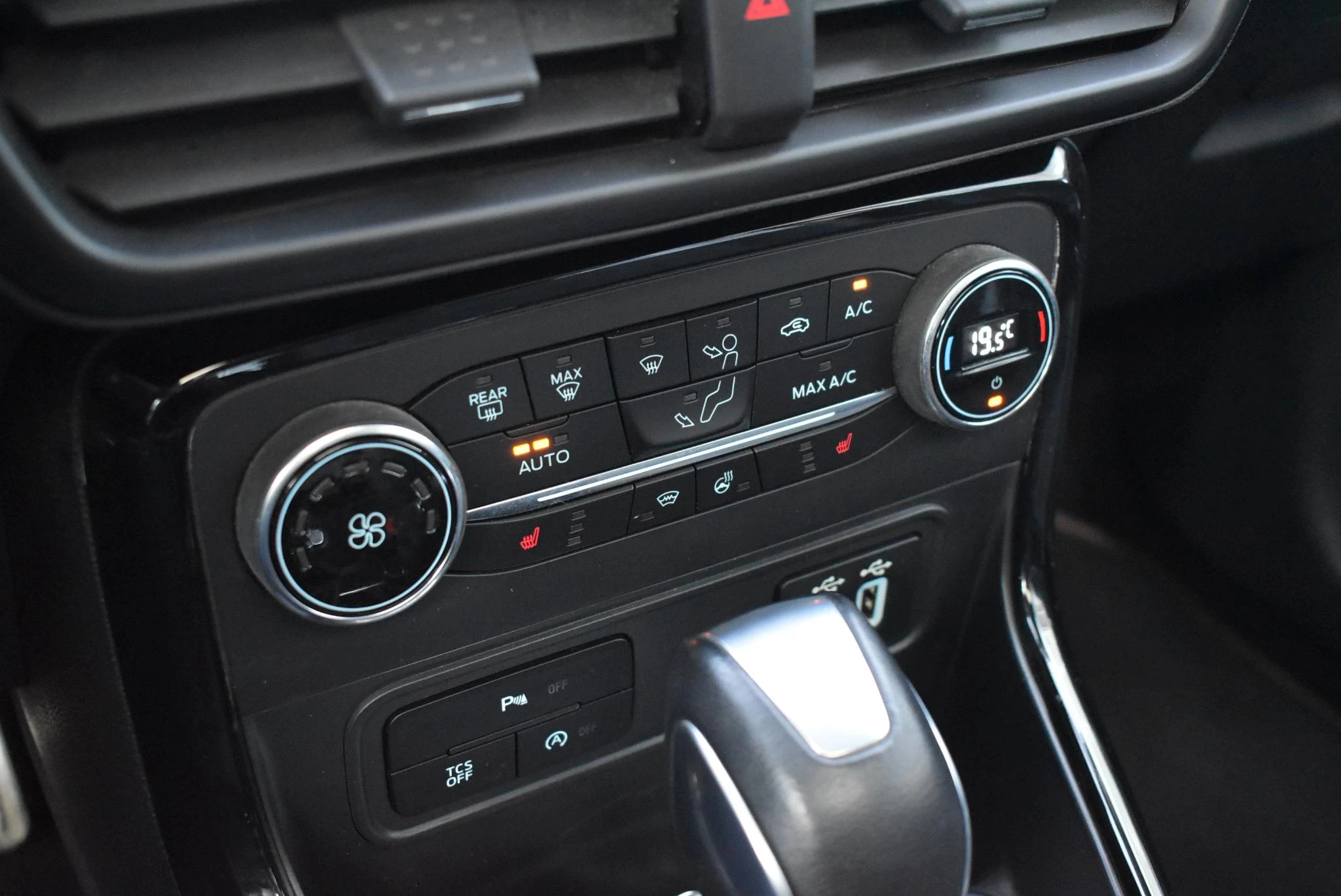 Ford-EcoSport-image-22