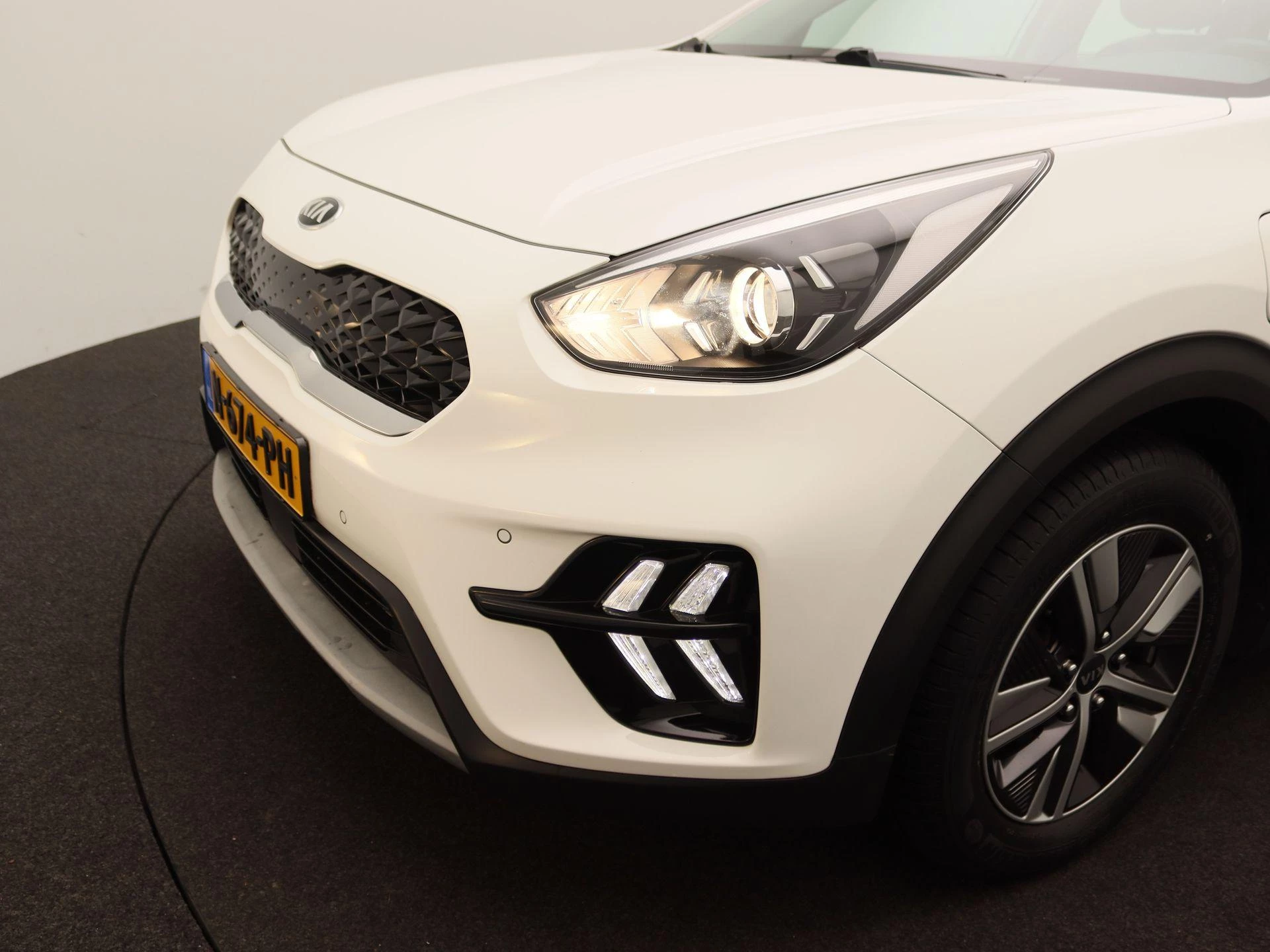Kia-Niro-image-14
