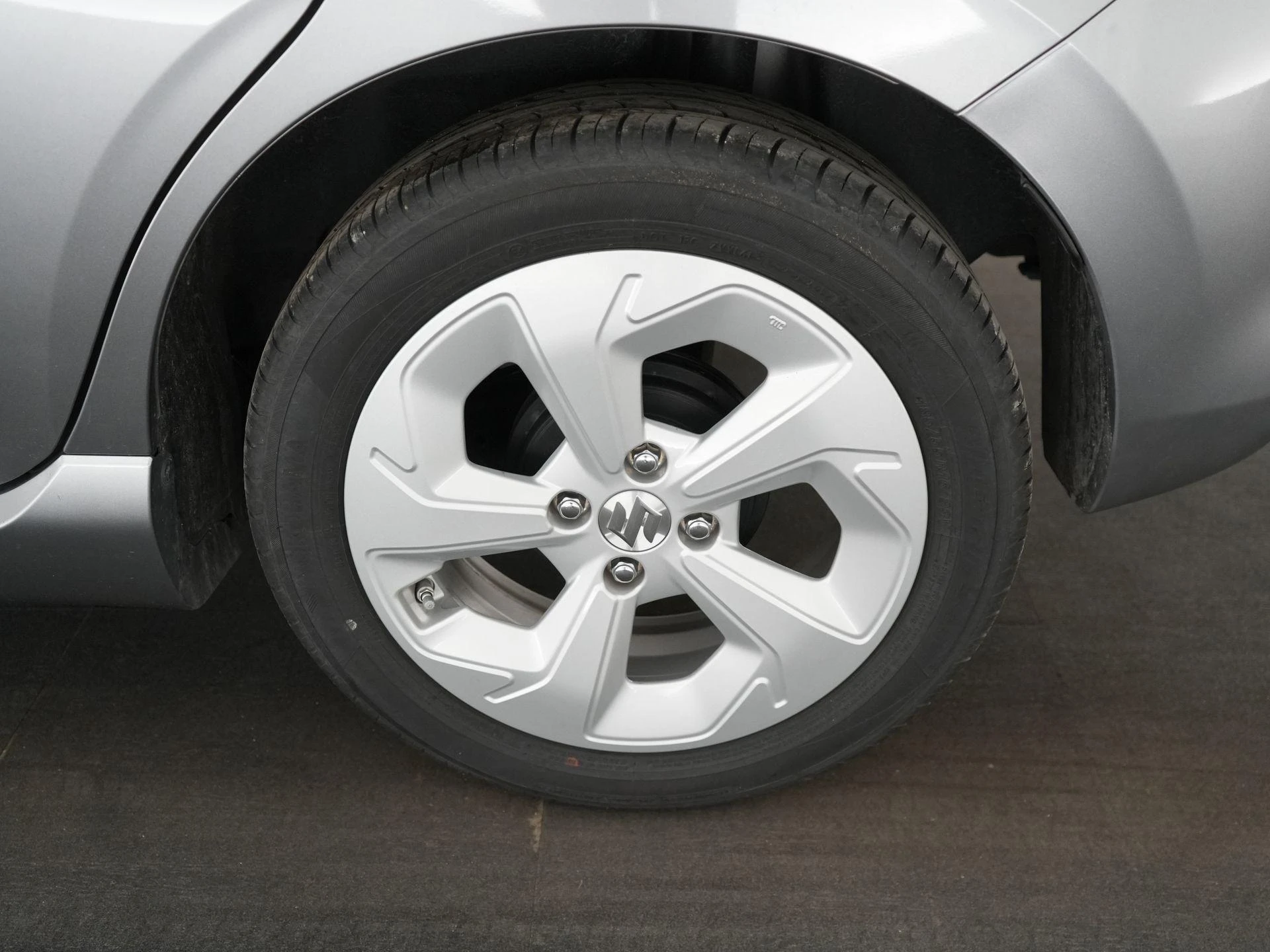 Suzuki Swift 1.2 Grand Luxe + CVT