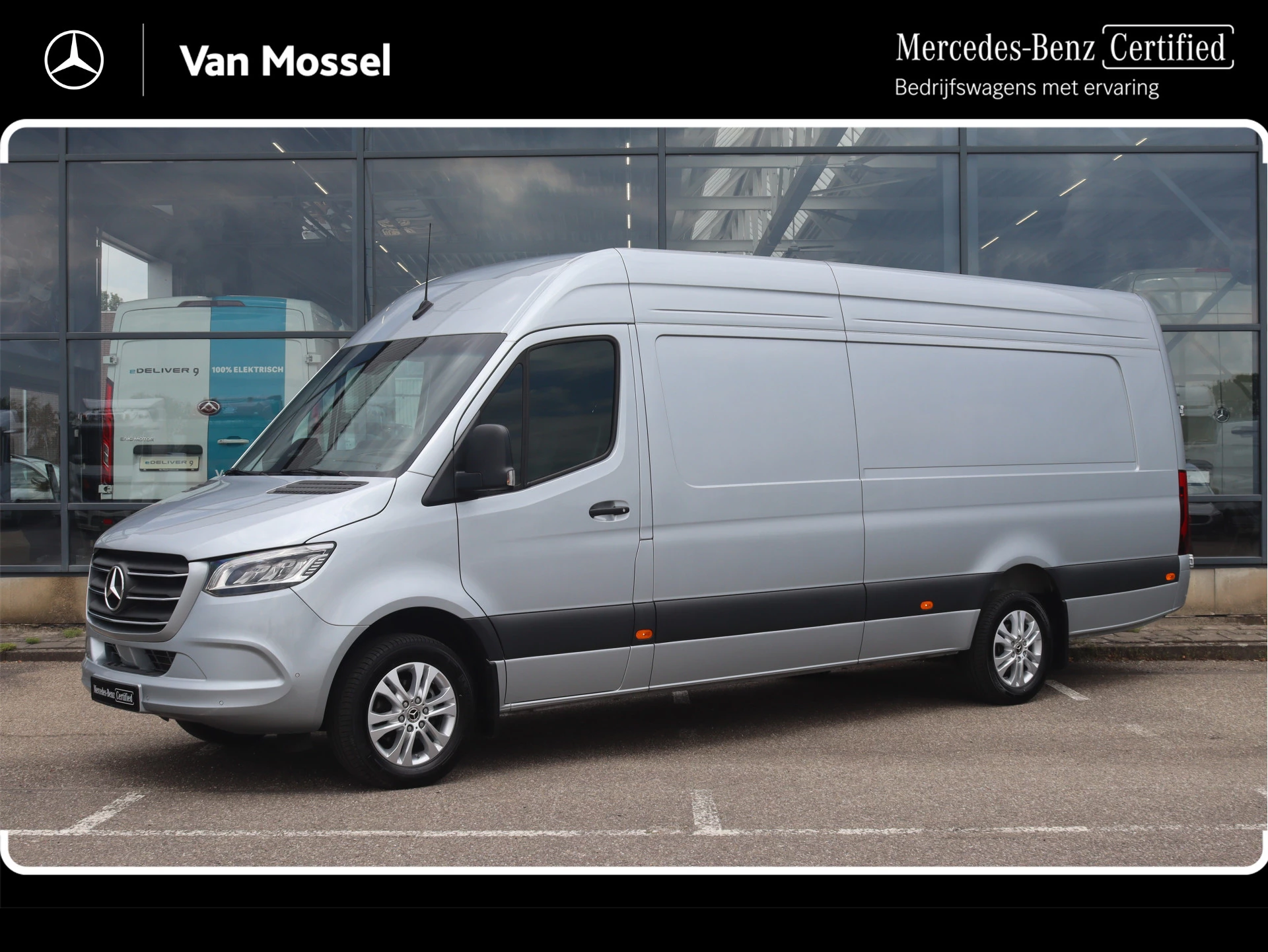 Mercedes-Benz-Sprinter-image-0