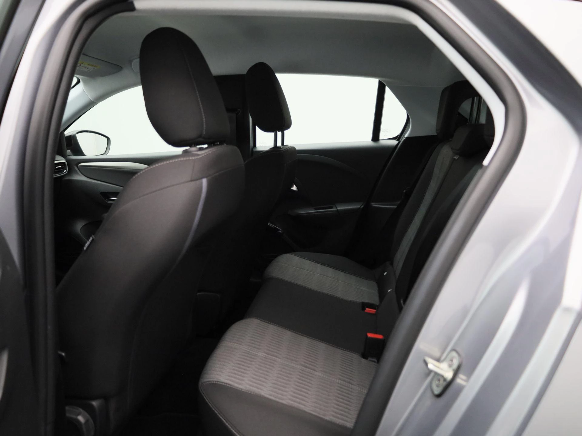Opel-Corsa-image-9