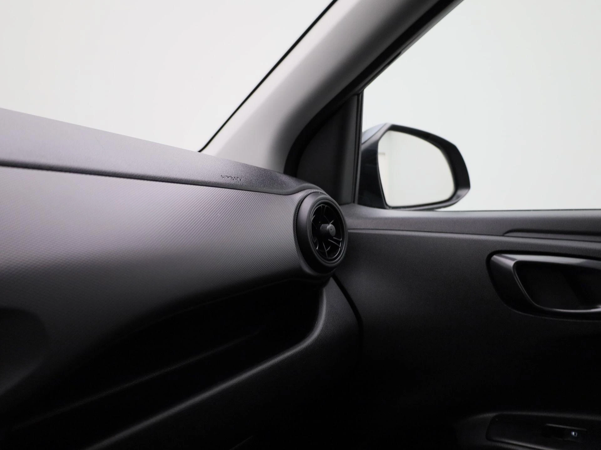 Hyundai-i10-image-23