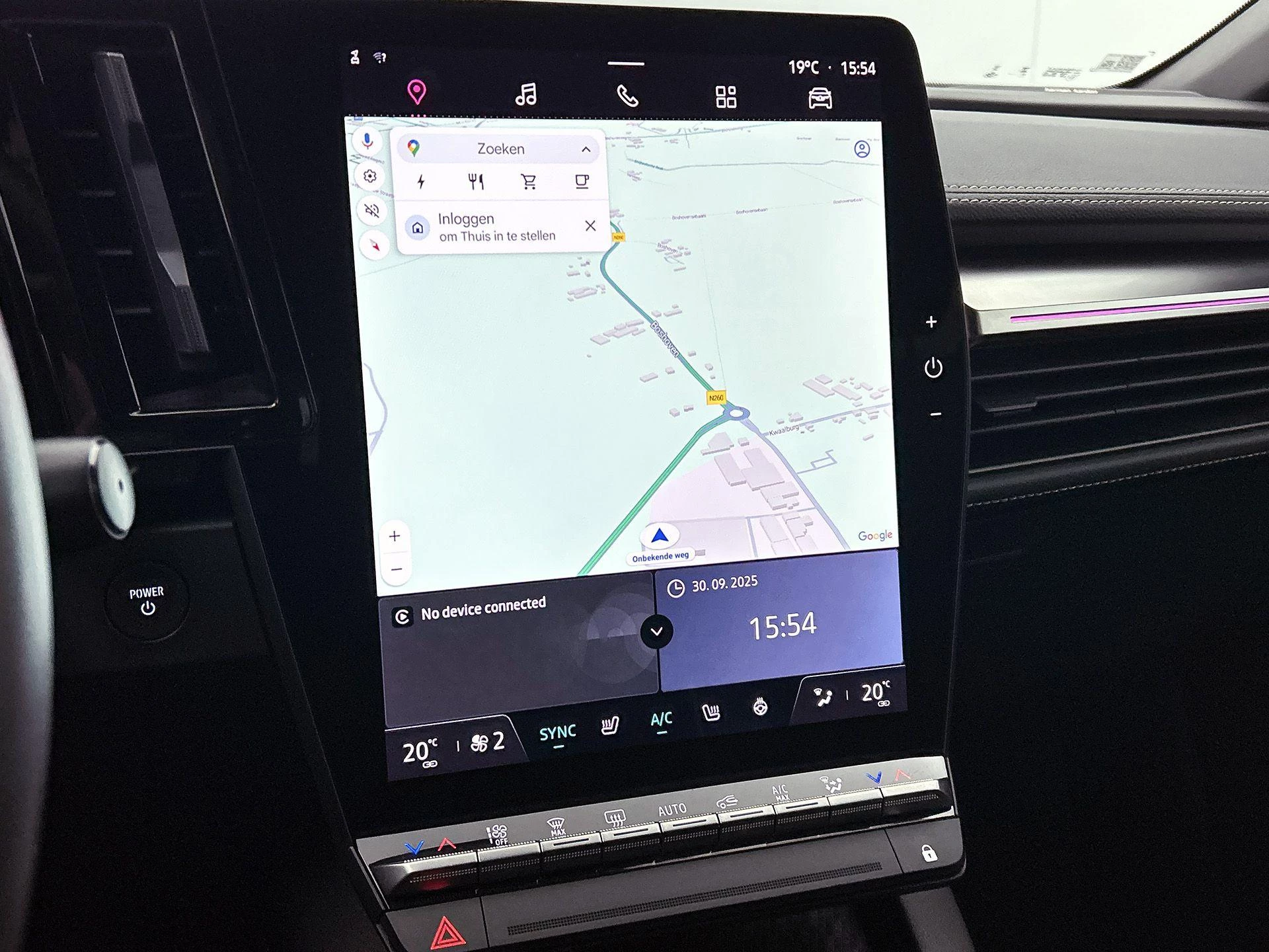 Renault-Megane E-Tech-image-6