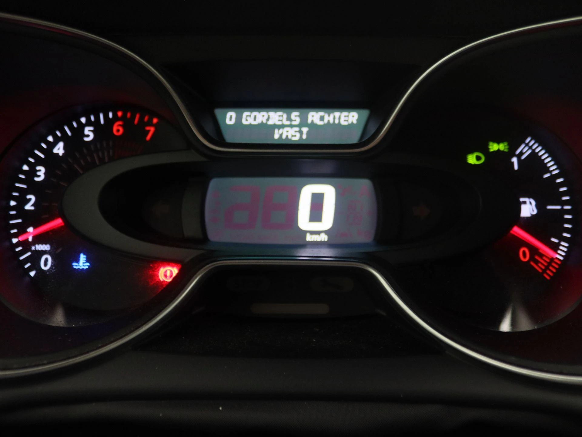 Renault-Captur-image-7