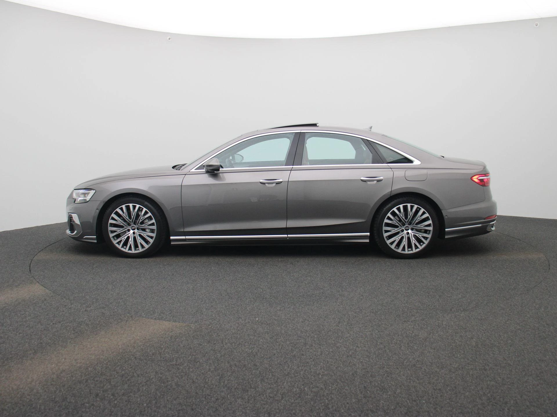 Audi A8 60 TFSI e quattro