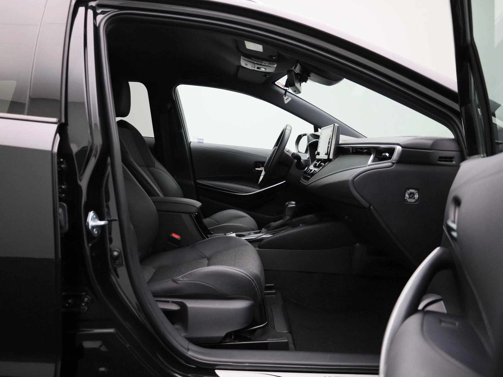 Toyota Corolla Touring Sports 1.8 Hybrid Business Plus