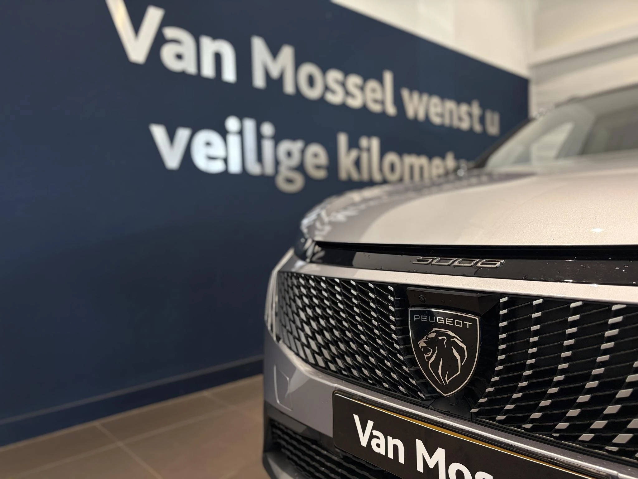 Peugeot 5008 1.2 Hybrid 145 GT 7p