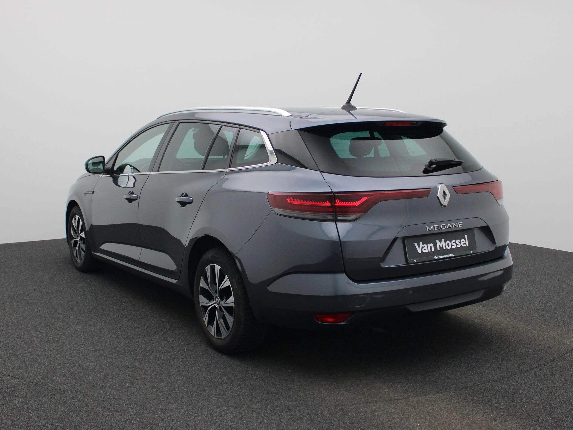 Renault-Mégane Grand Tour-image-1