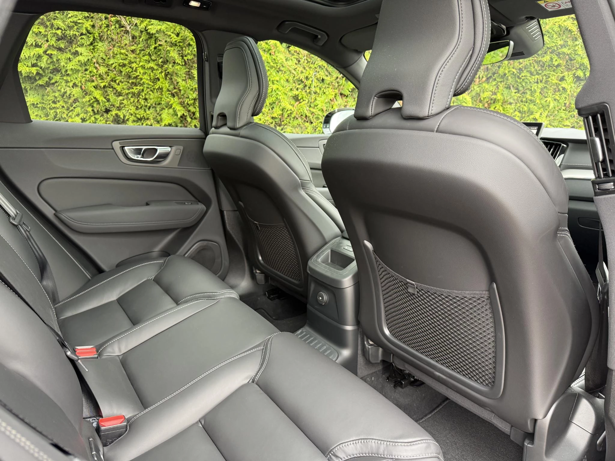 Volvo XC60 T6 Black Edition Ultra AWD Plug-in Hybrid