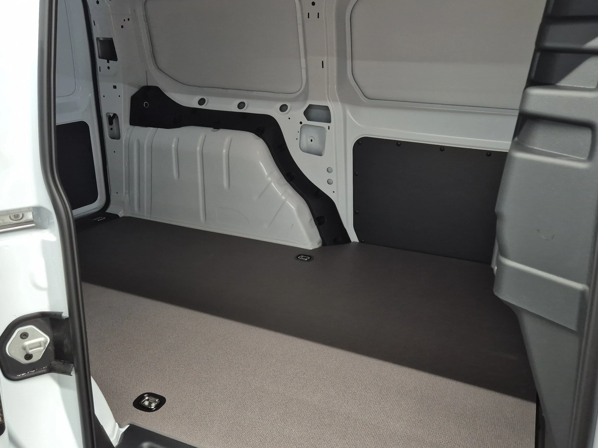 Ford-Transit Connect-image-10
