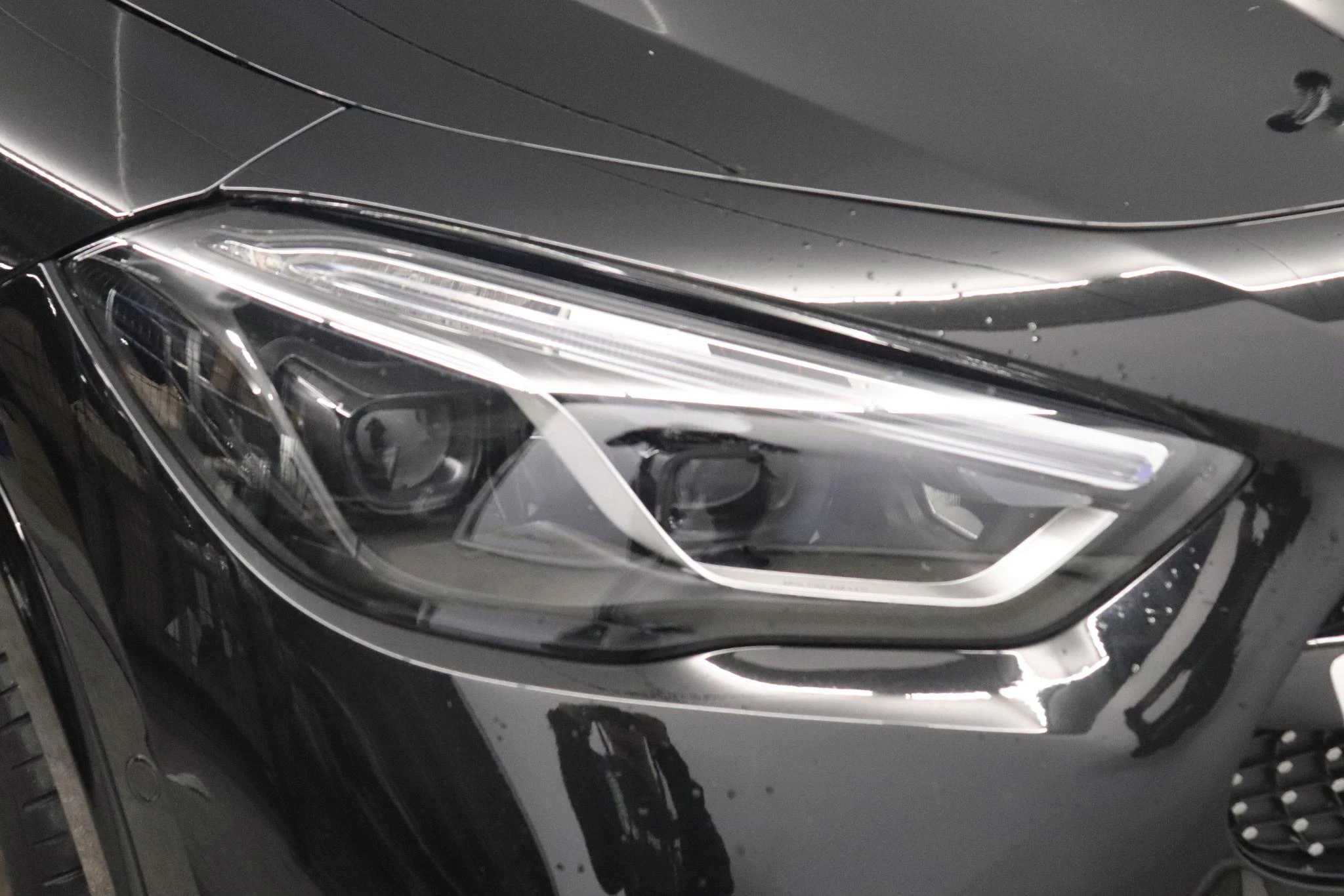 Mercedes-Benz-GLA-image-14
