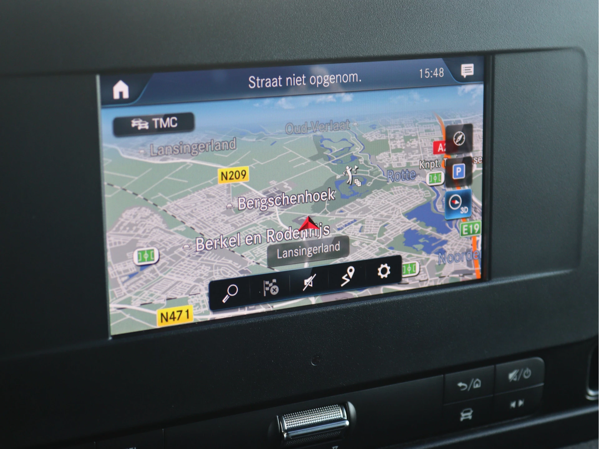 Mercedes-Benz-Sprinter-image-11