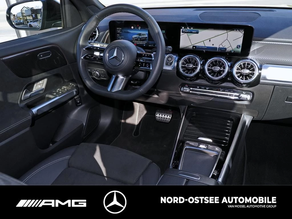 Mercedes-Benz GLB 200 d AMG ADVANCED+ PANO TEMPO 360° AHK MBUX AMG LineX247 GLB 200 d AMG ADVANCED+ PANO TEMPO 360° AHK MBUX AMG Line