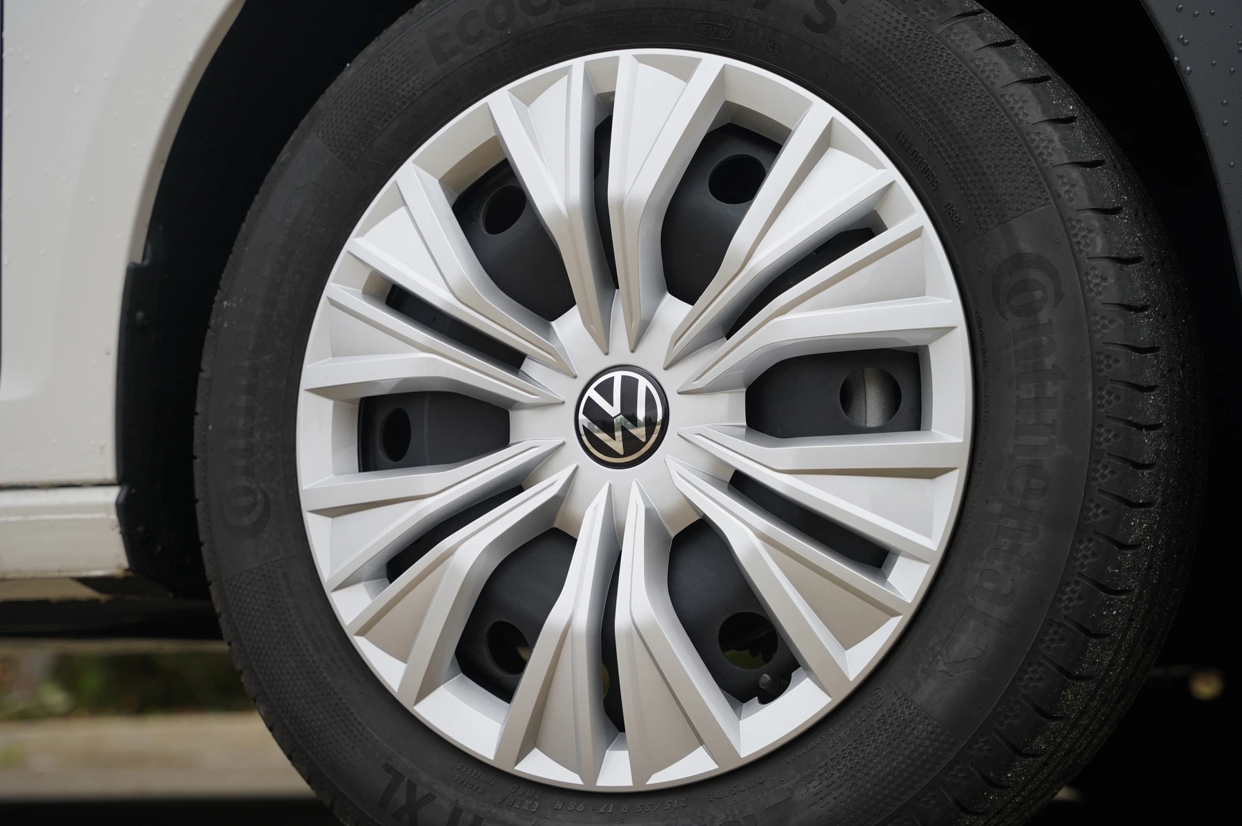 Volkswagen-Caddy-image-40