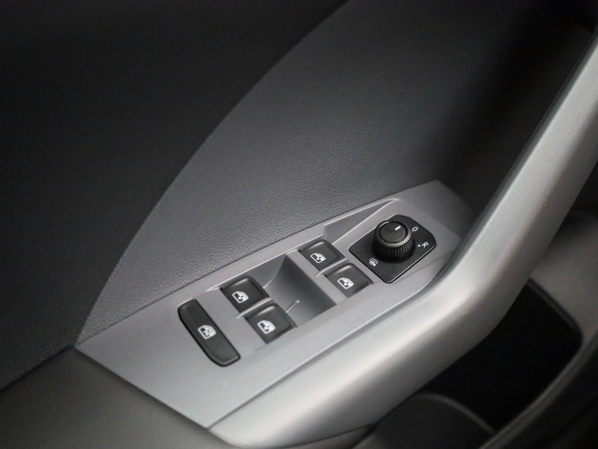 Volkswagen-T-Cross-image-23