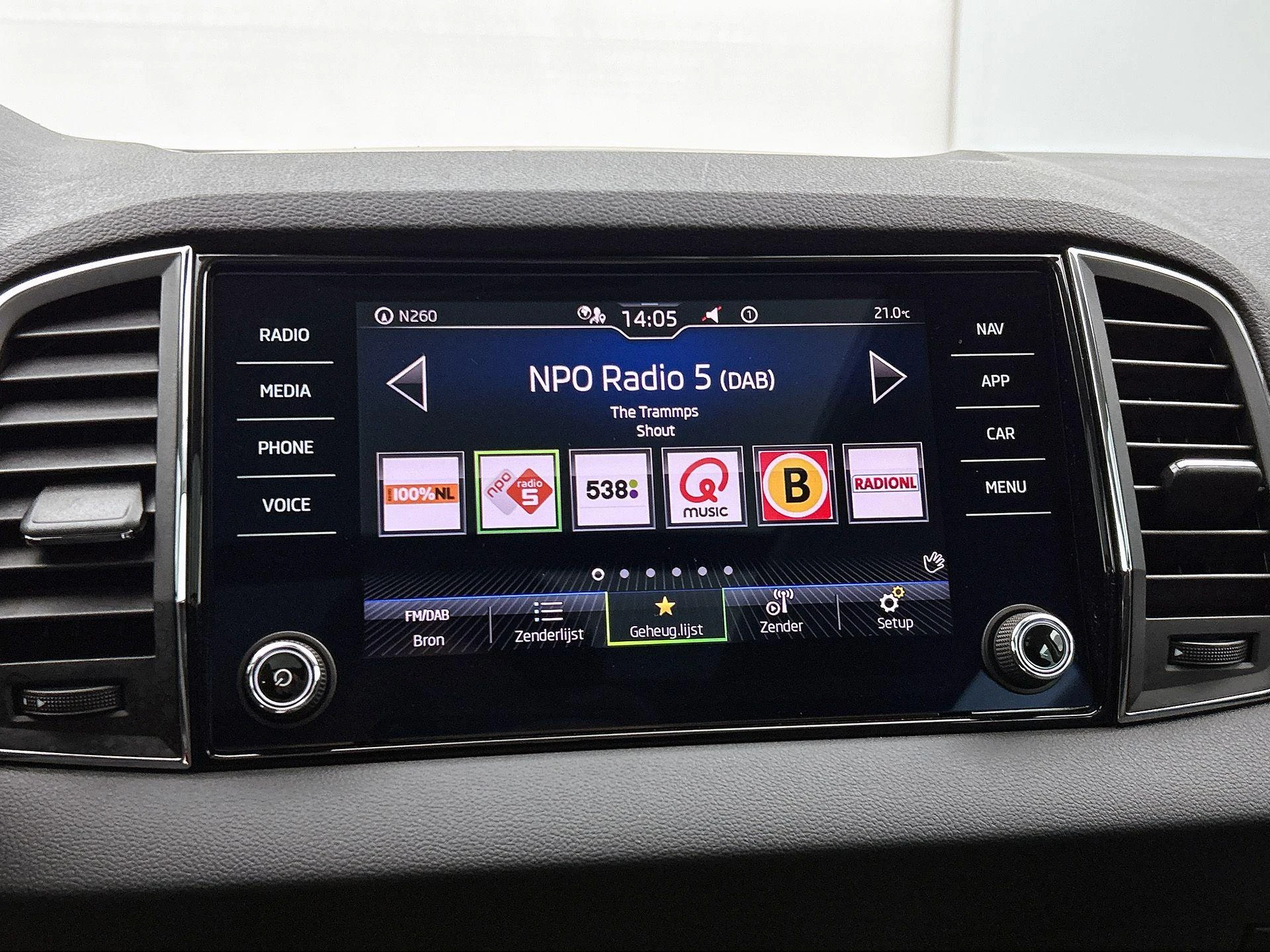 Škoda-Karoq-image-6