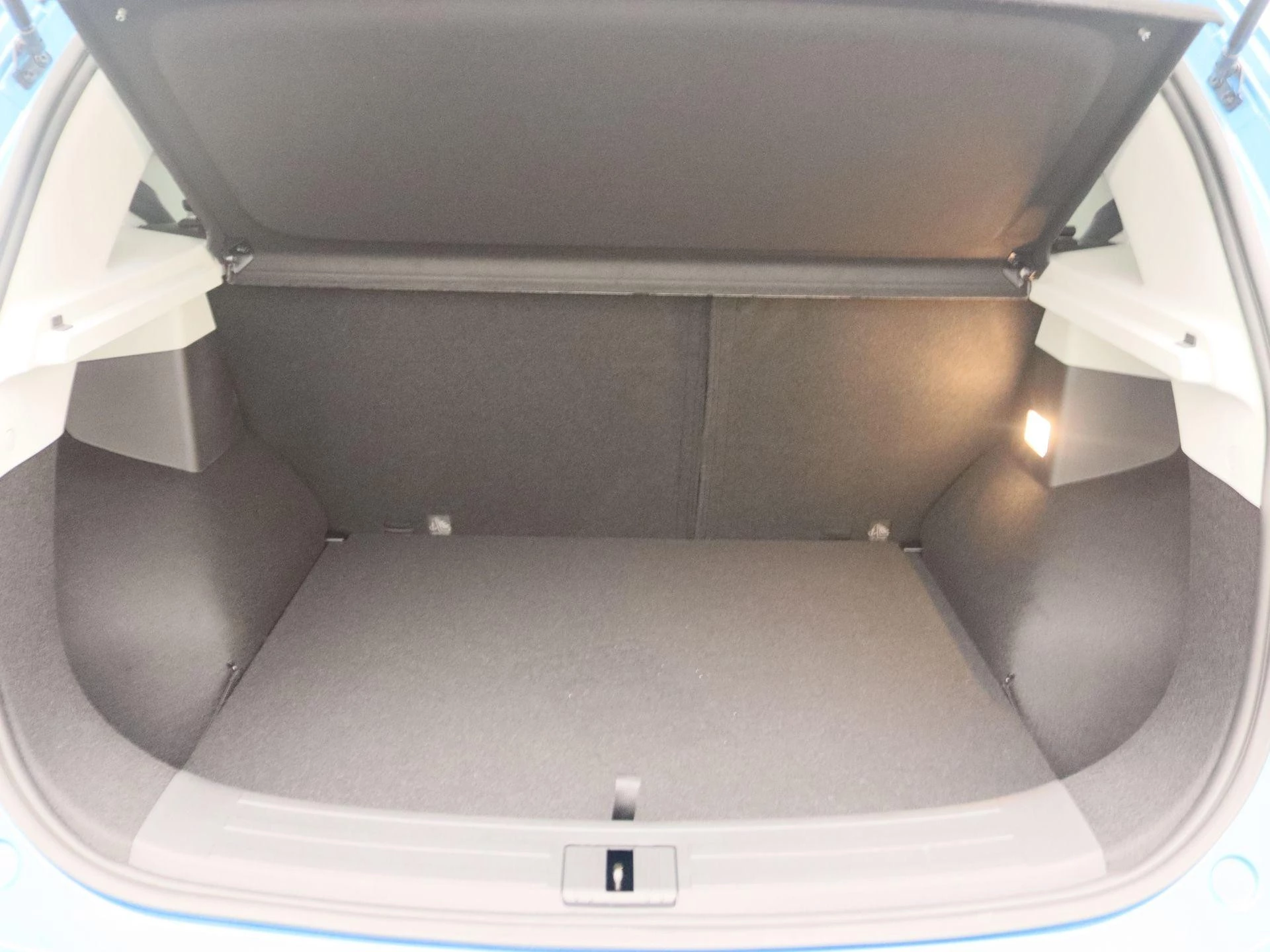 MG ZS EV Standard Range Luxury 50 kWh