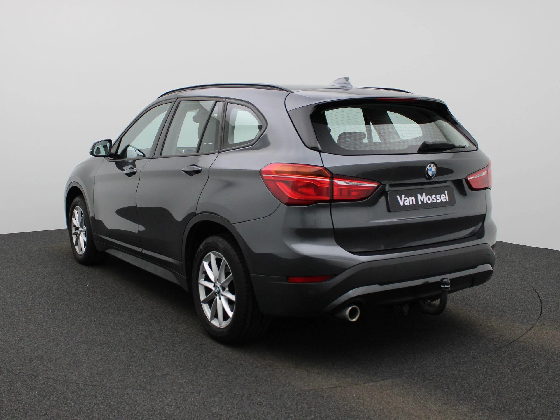 BMW-X1-image-1