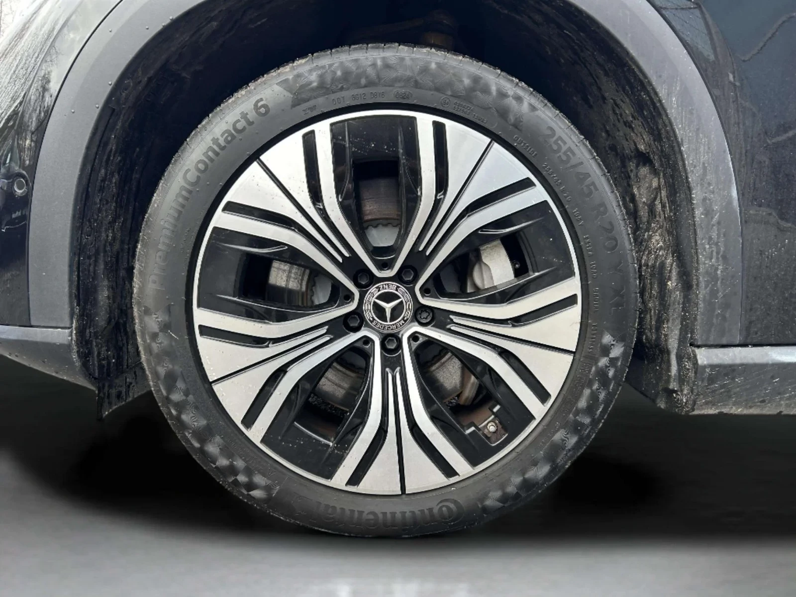 Mercedes-Benz-EQE-image-8
