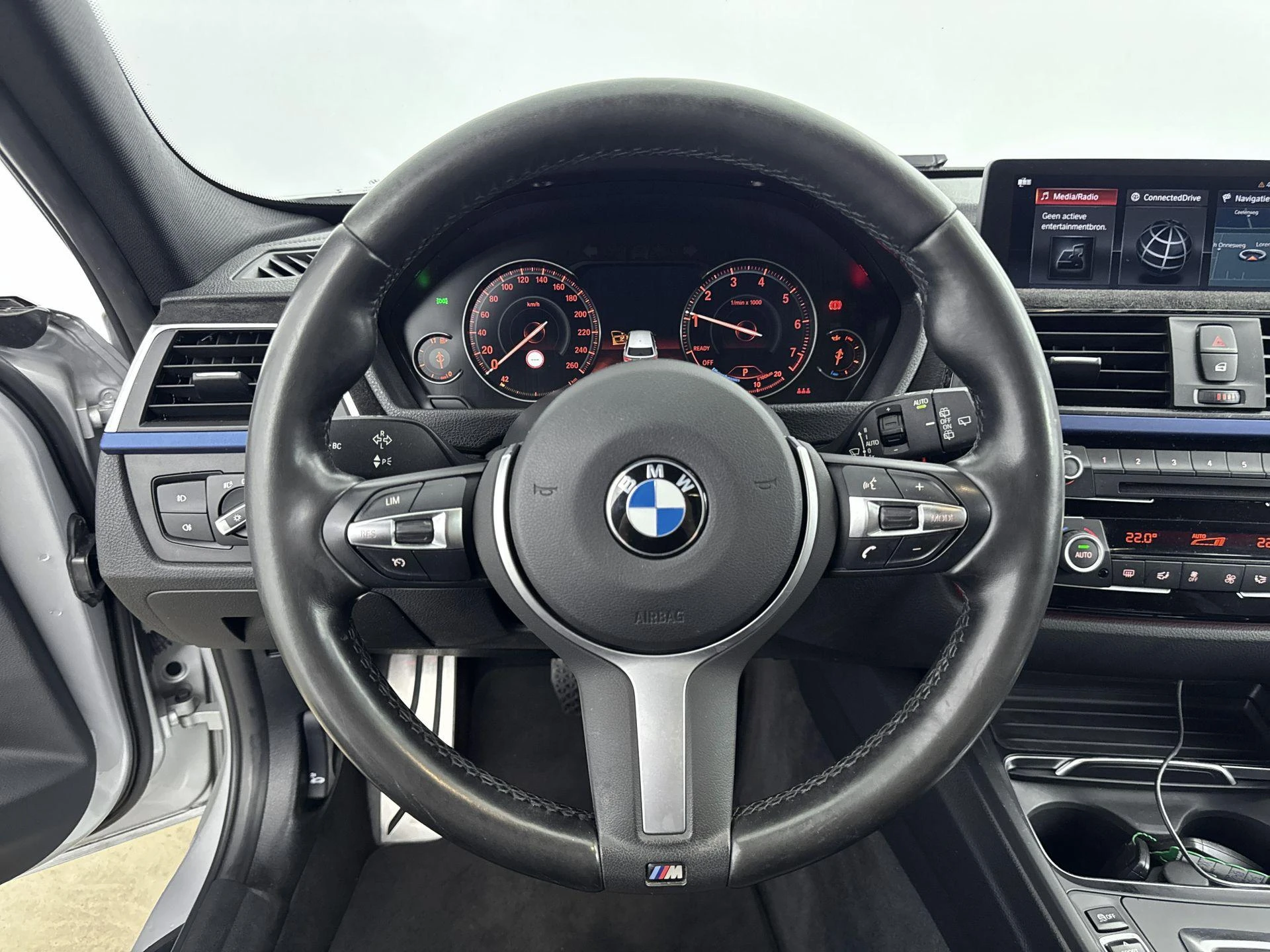 BMW-3 Serie-image-20