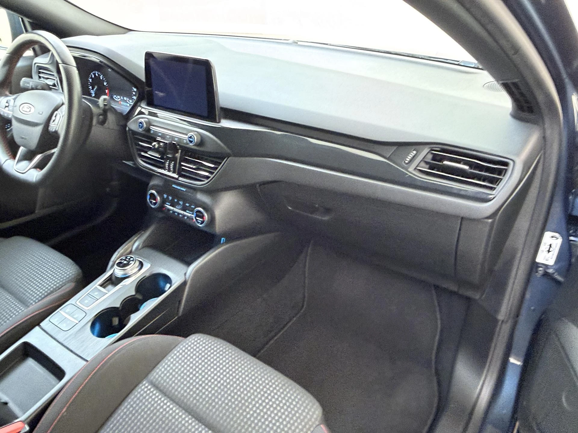 Ford-Focus-image-12