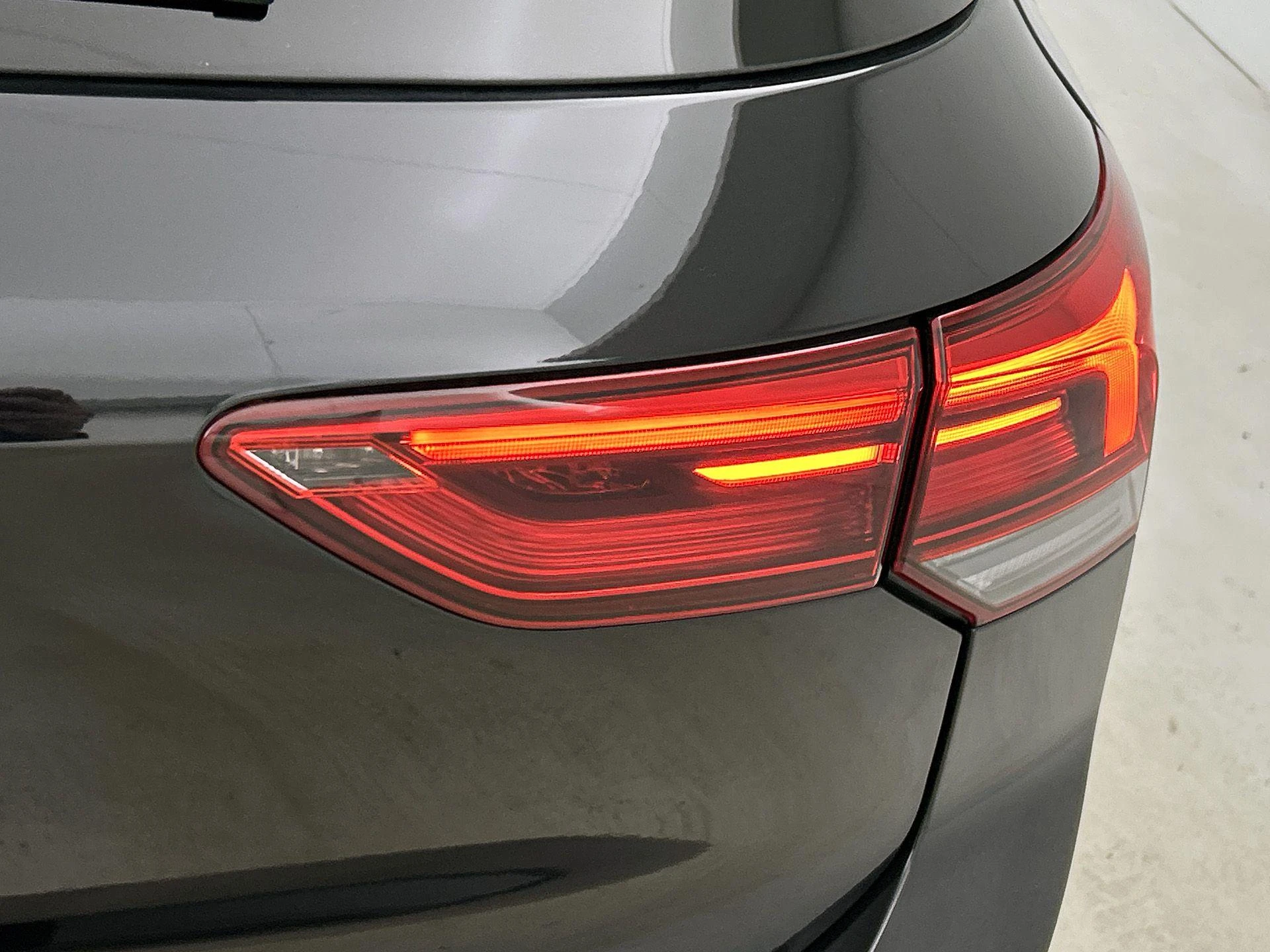 Volkswagen-Golf-image-20