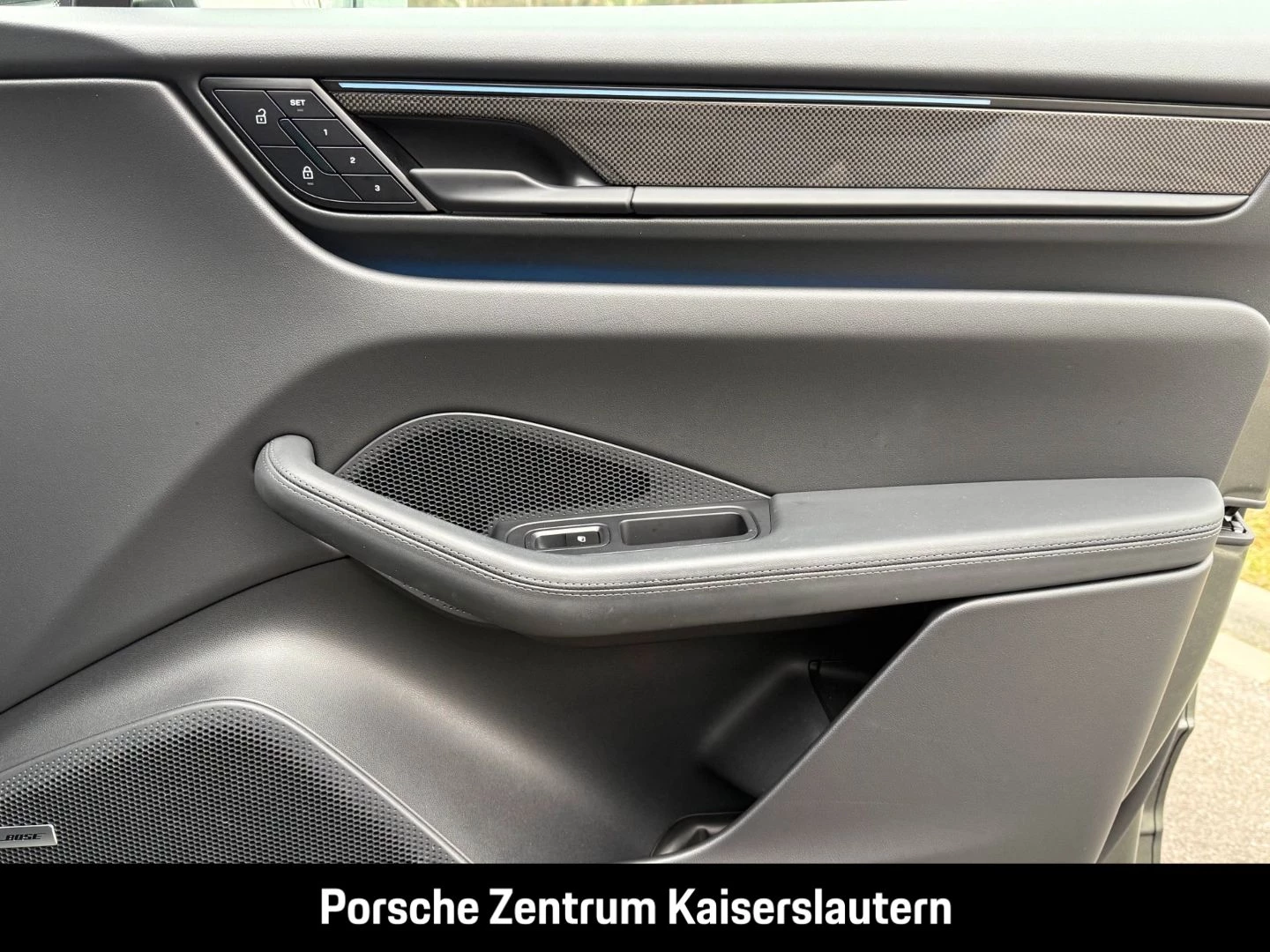 Porsche Macan Turbo 22-Zoll Rückfahrkamera LED-Matrix turbo