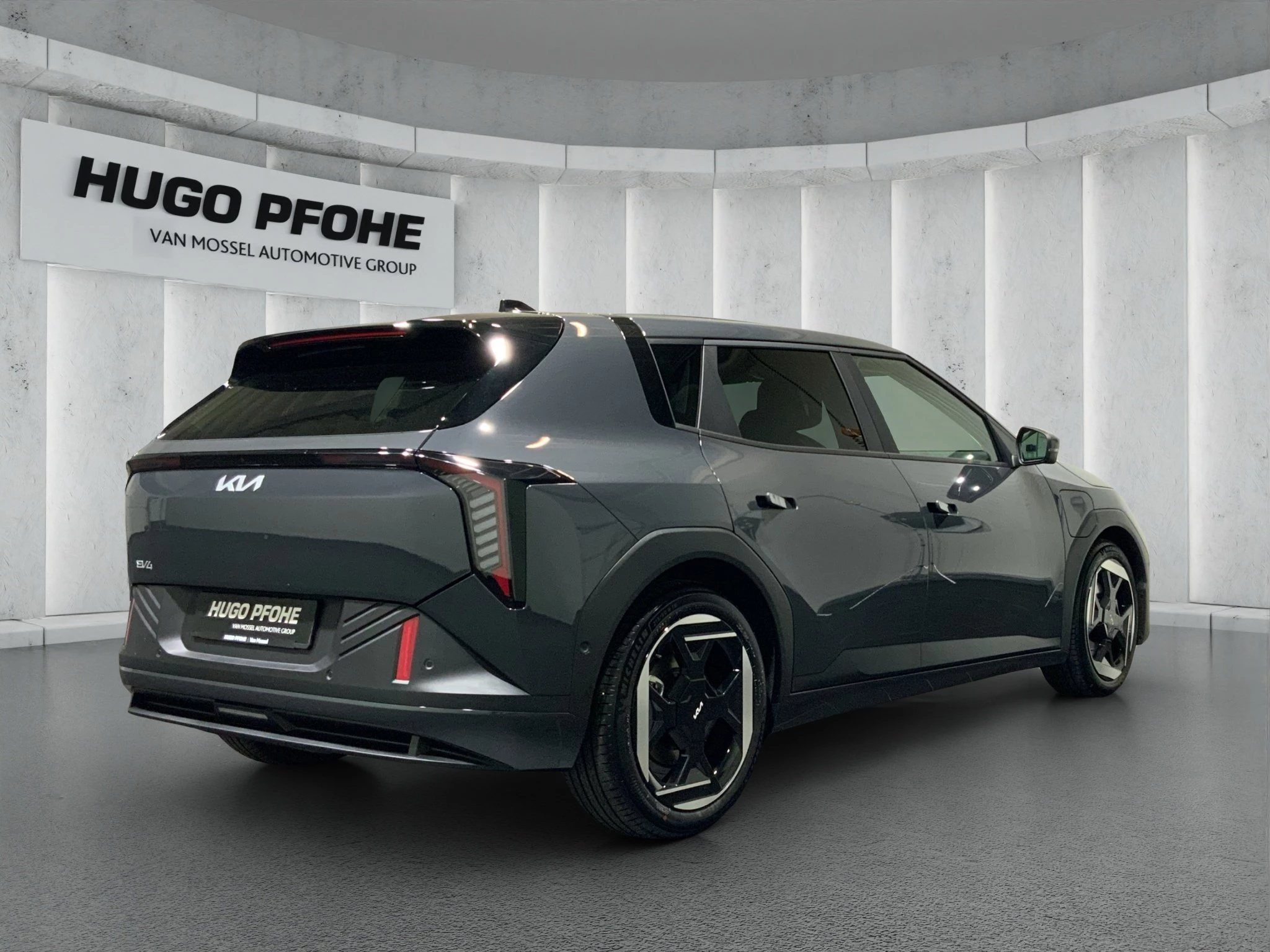 Kia EV4 Hatchback Earth 81 kWh 150 kW Frontantrieb Schräghecklimousine. 5-türig