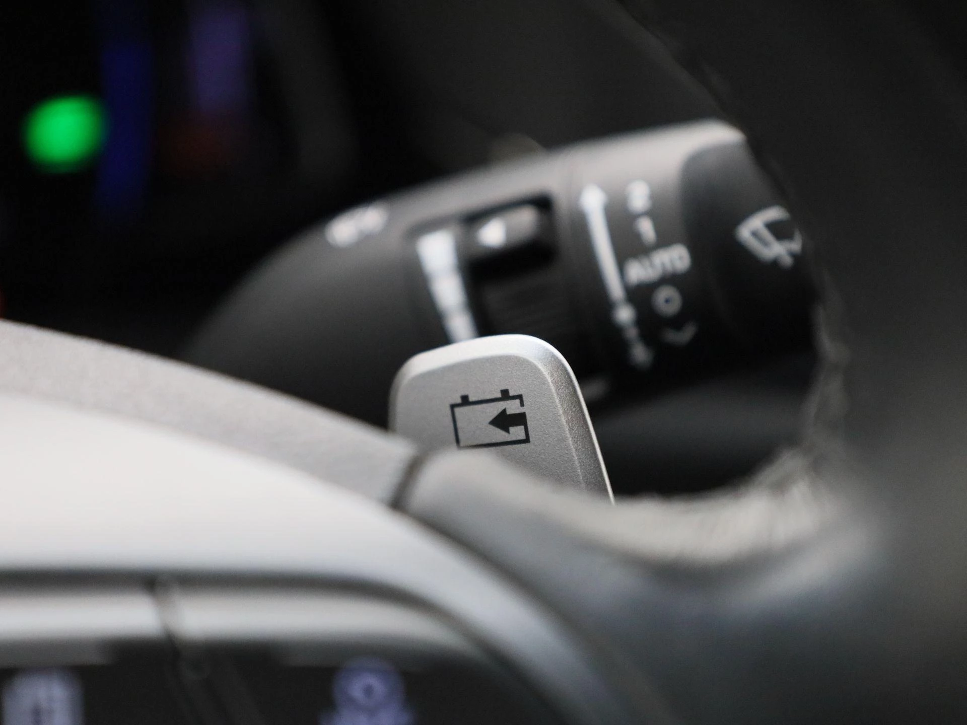 Hyundai-IONIQ-image-26