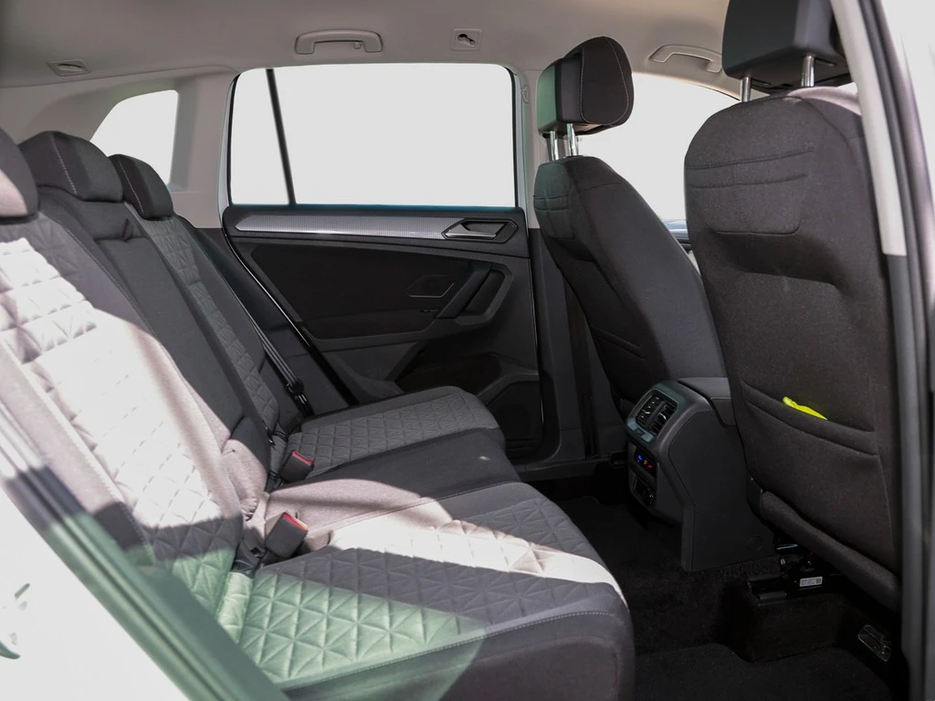 Volkswagen-Tiguan-image-8