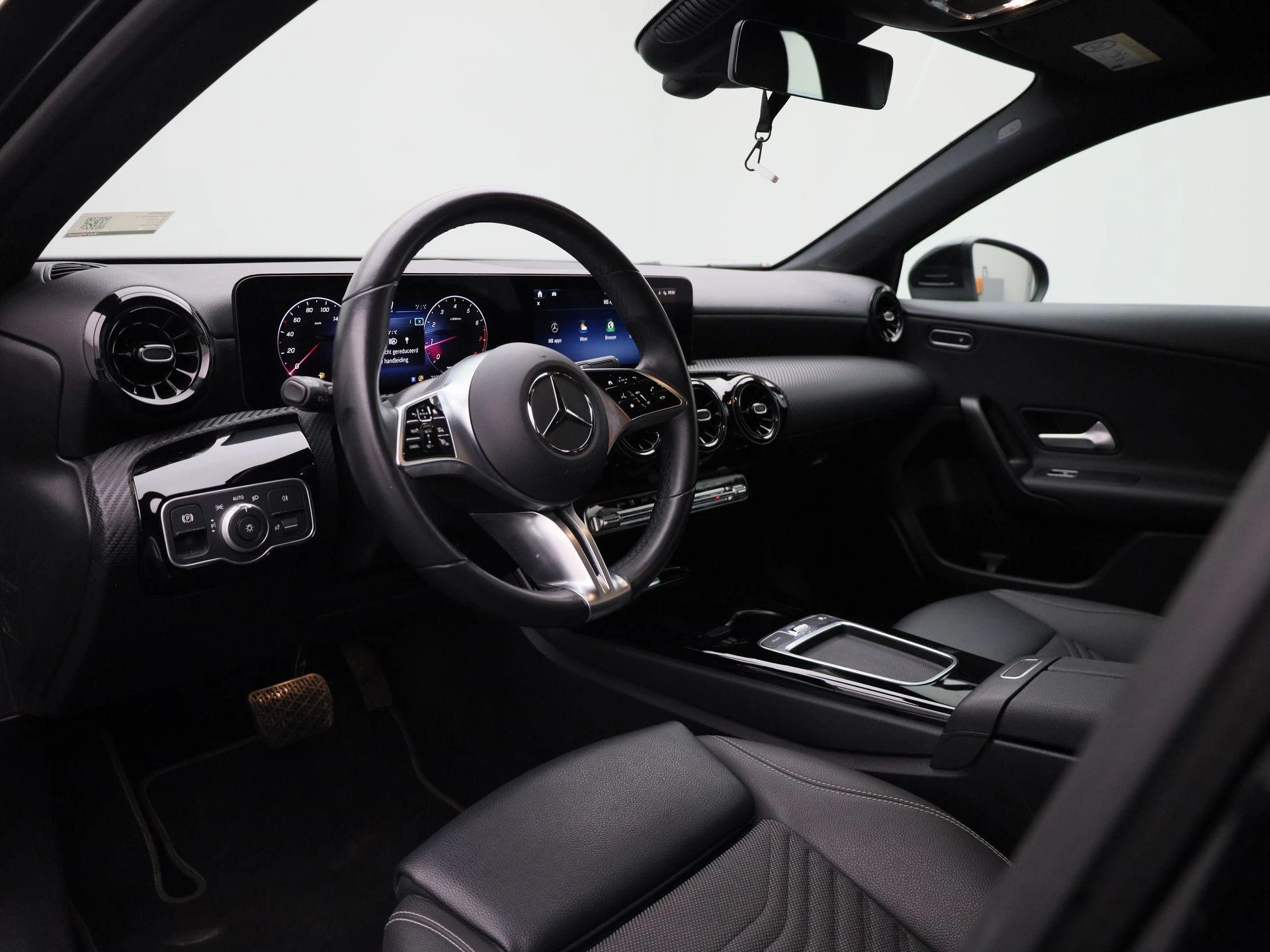 Mercedes-Benz-A-Klasse-image-31