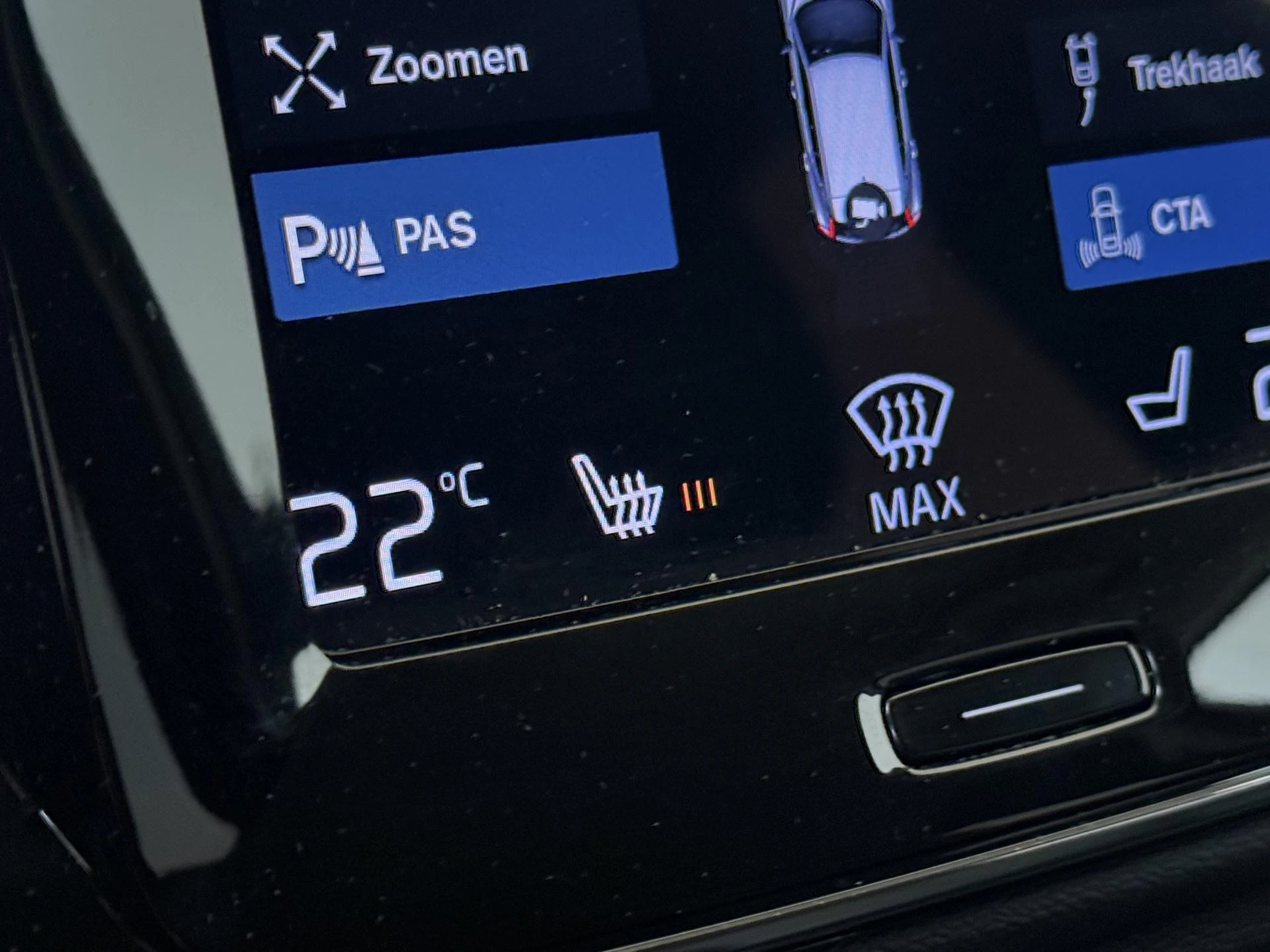Volvo-XC40-image-24