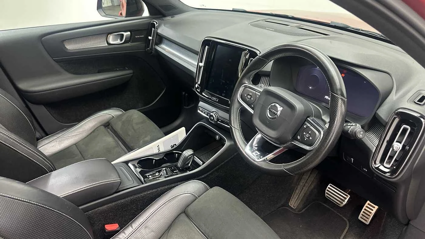 Volvo-XC40-image-4