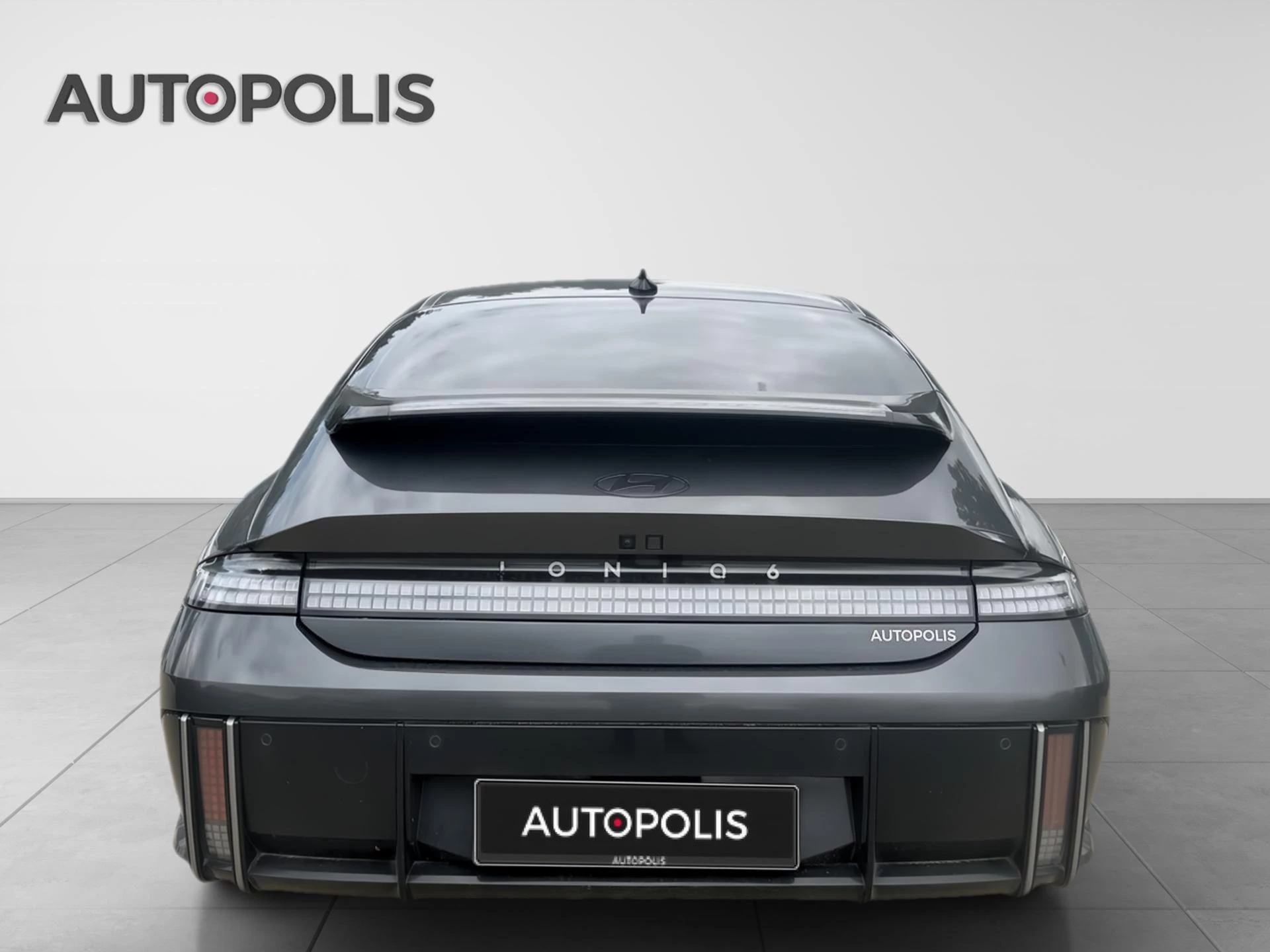 Hyundai-IONIQ 6-image-4