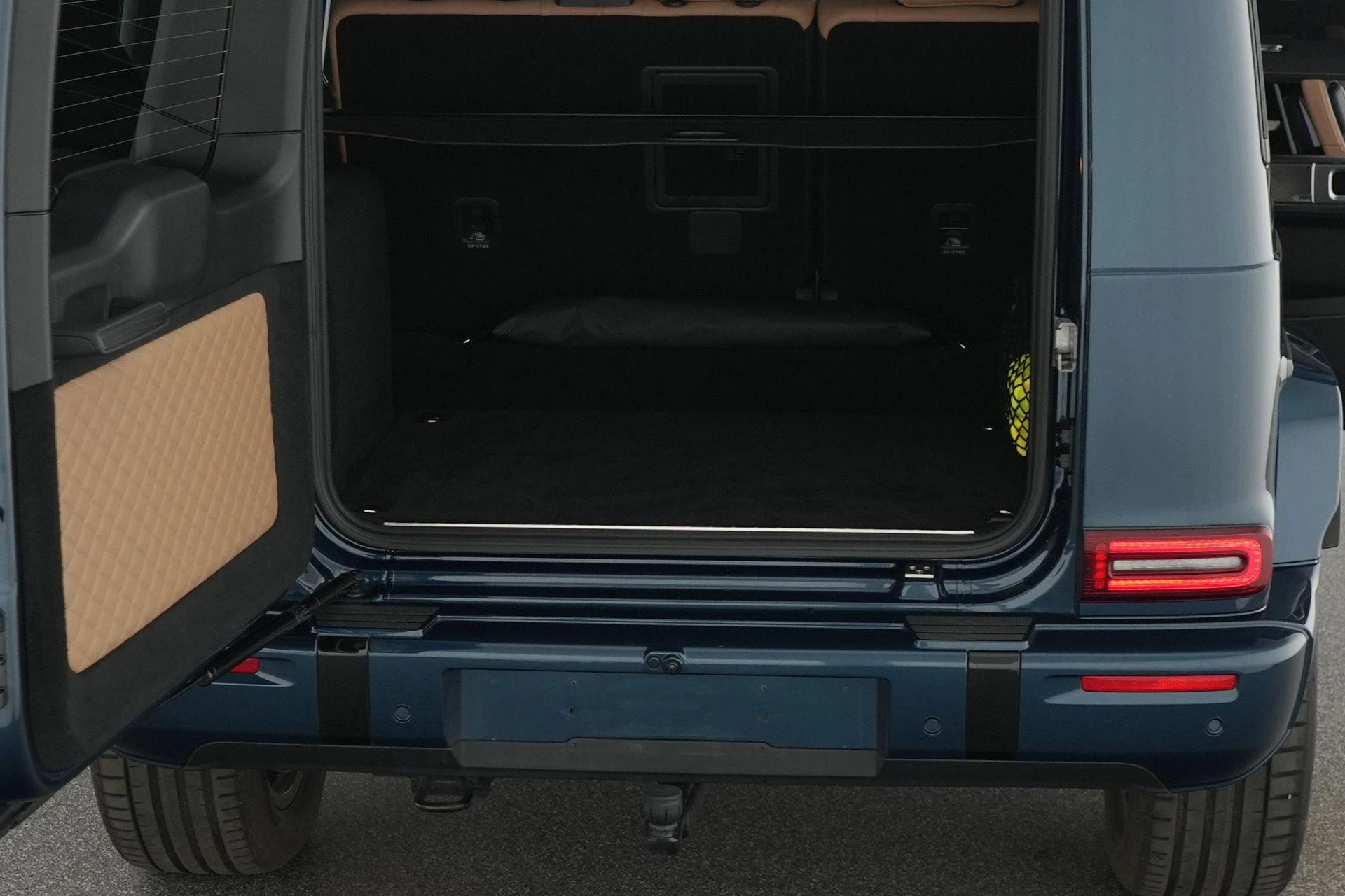 Mercedes-Benz Classe G 500 AMG Line + MANUFAKTUR + BURMESTER + TREKHAAK +