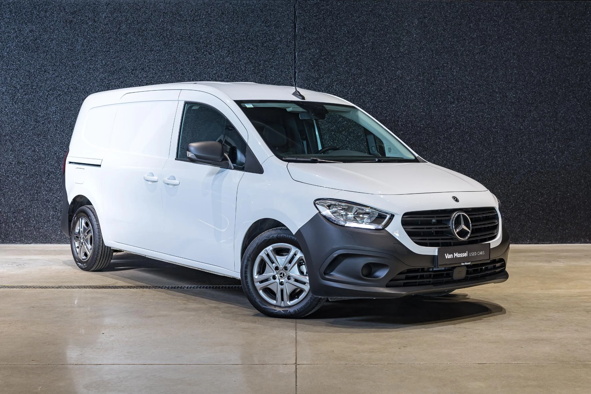 Mercedes-Benz-Citan-image-2