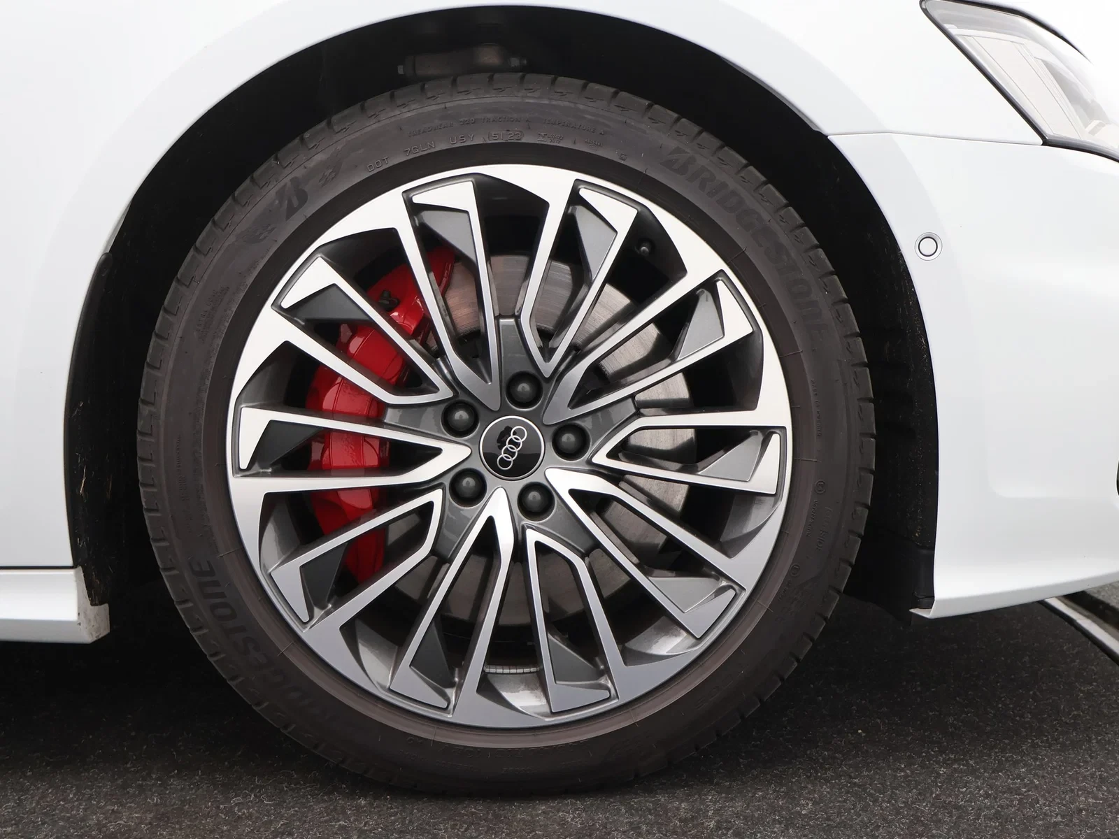 Audi-A6-image-7