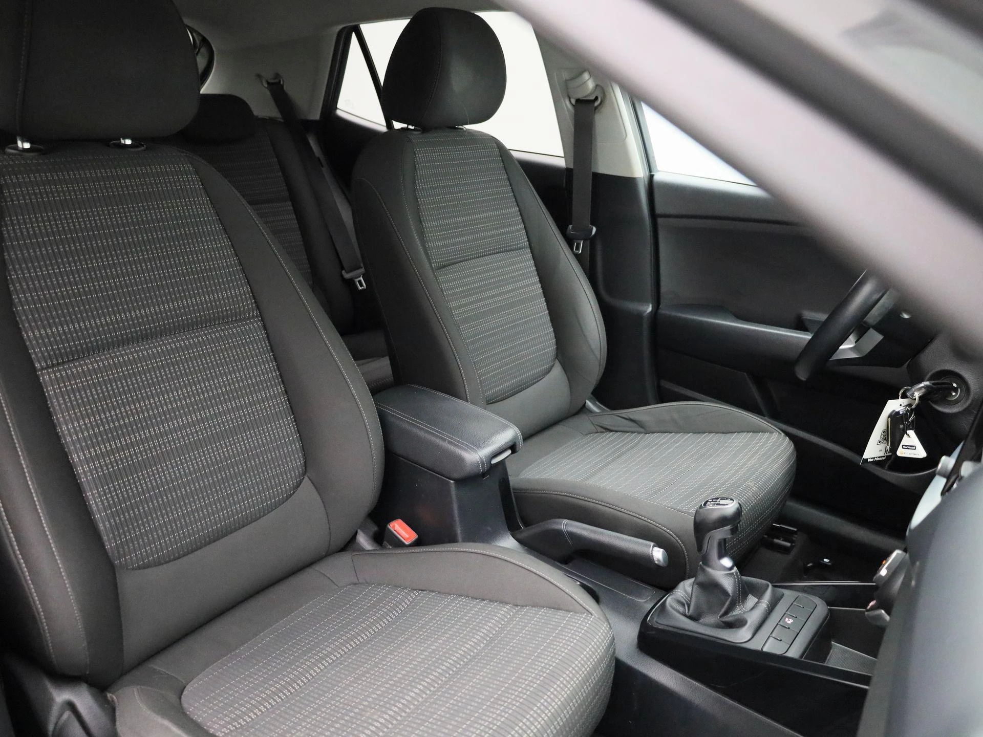 Kia-Stonic-image-33