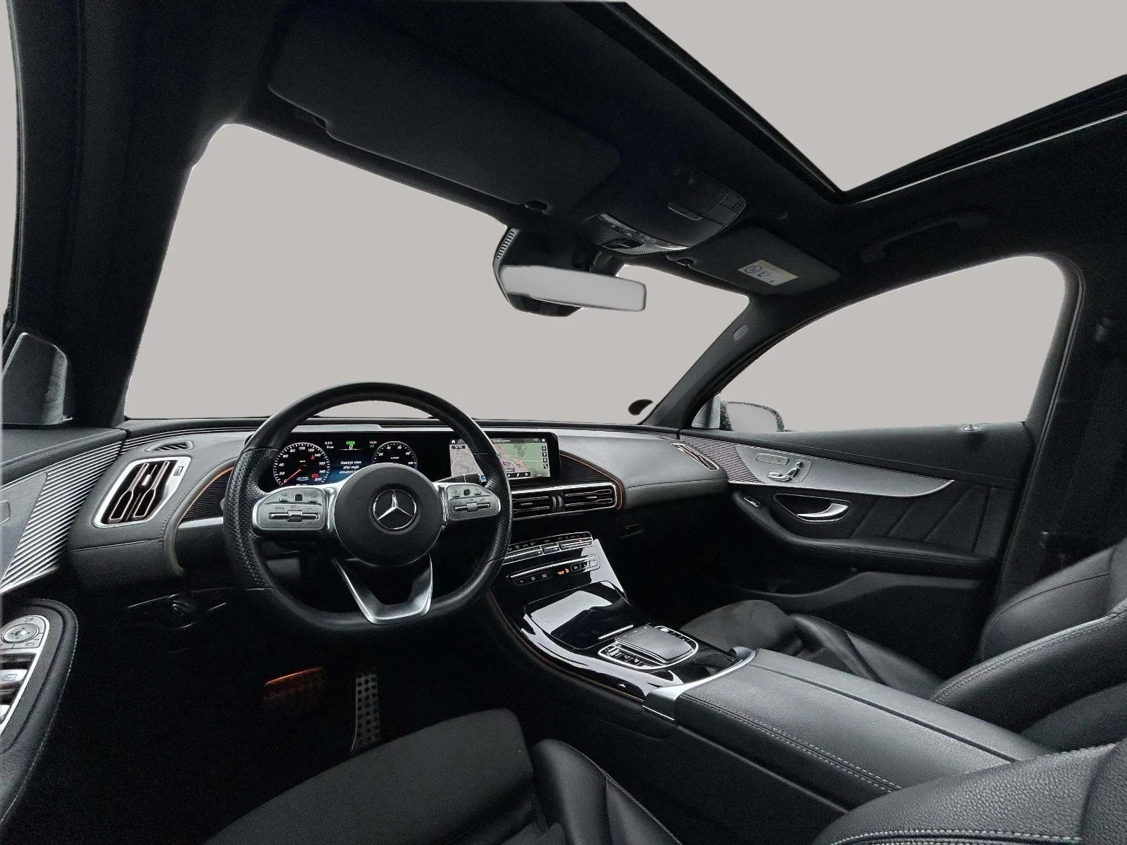 Mercedes-Benz-EQC-image-12