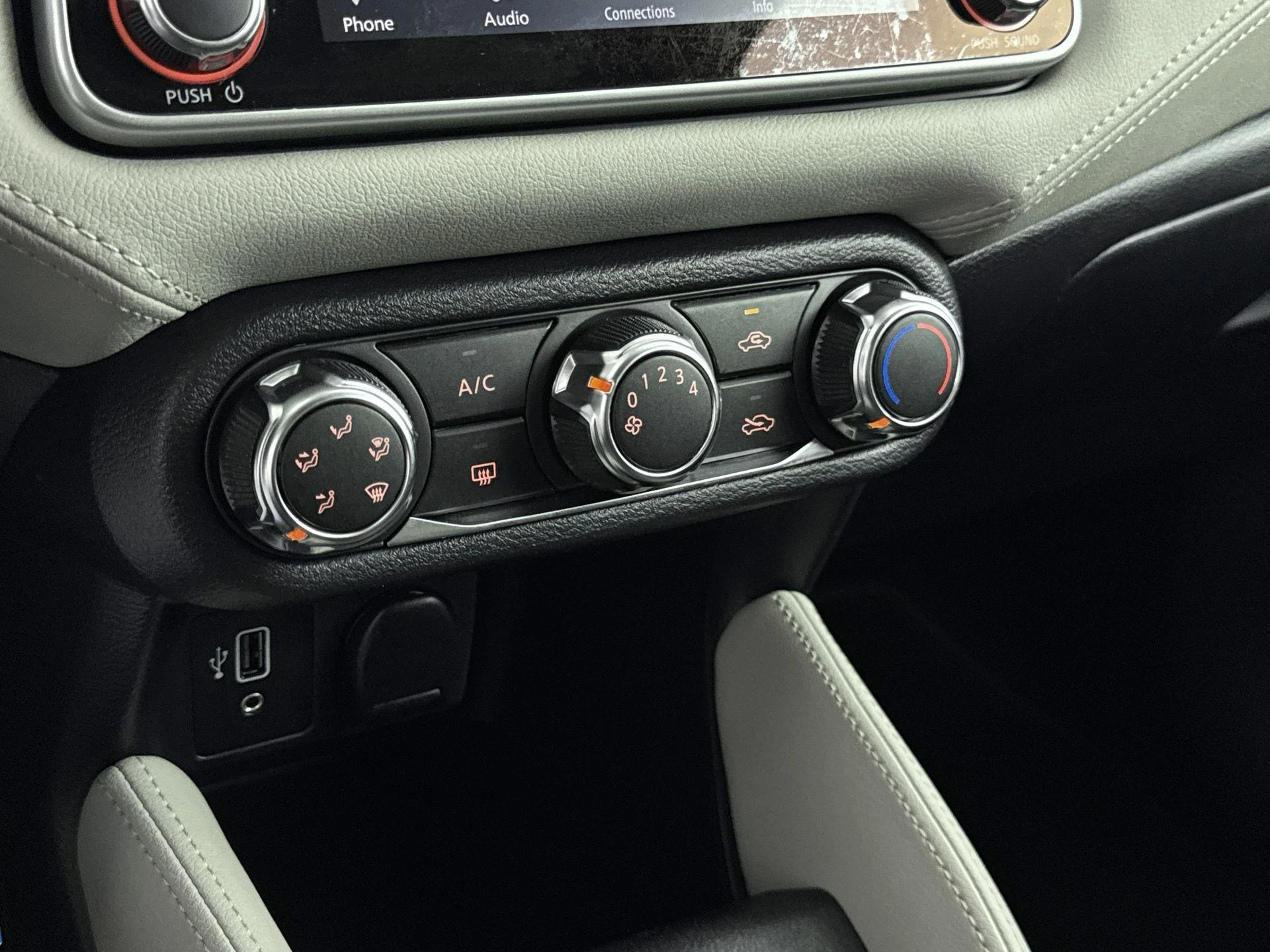 Nissan-Micra-image-18